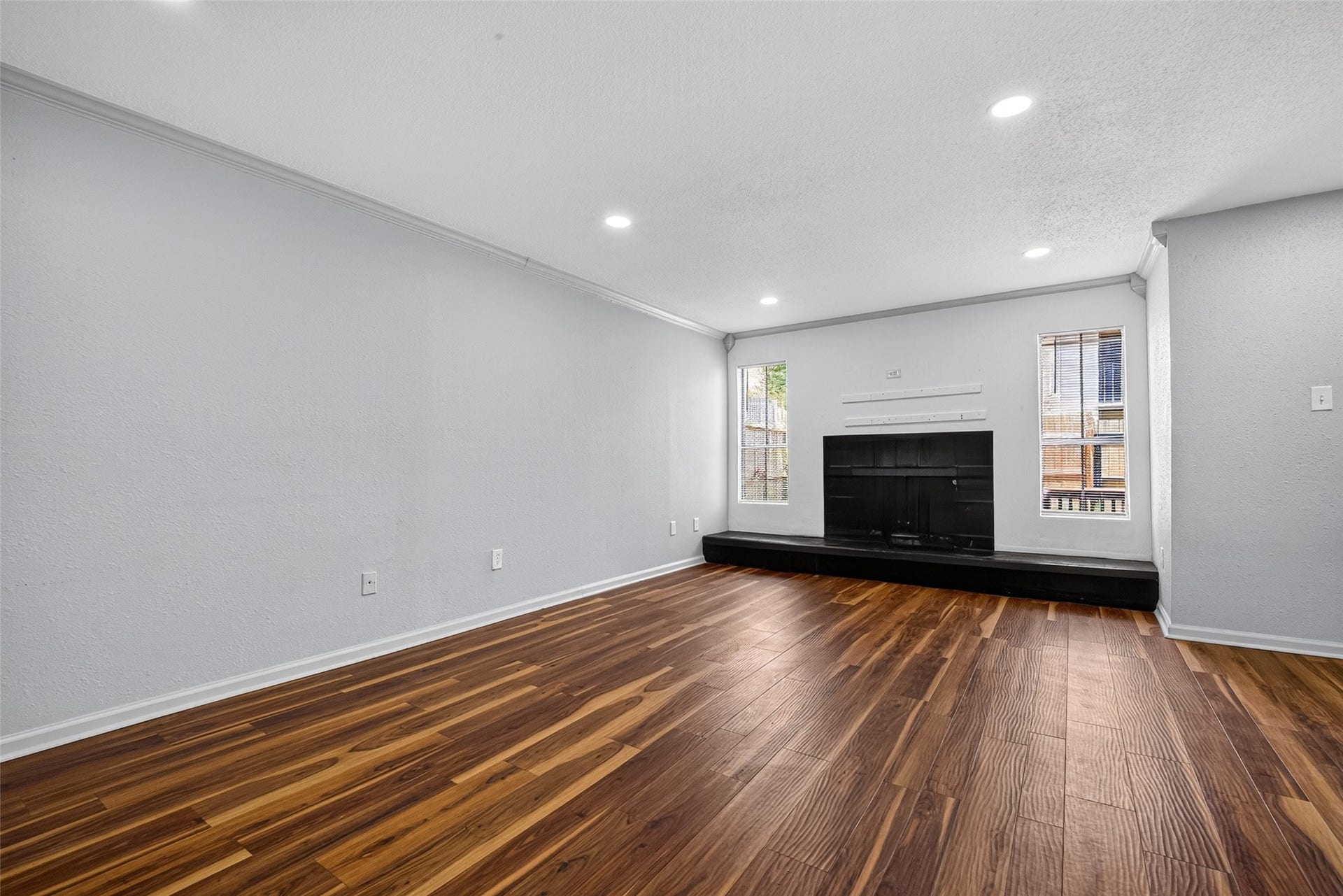 7365 Antoine Drive, Houston, TX 77088 7365 Antoine Drive, Houston, TX 77088