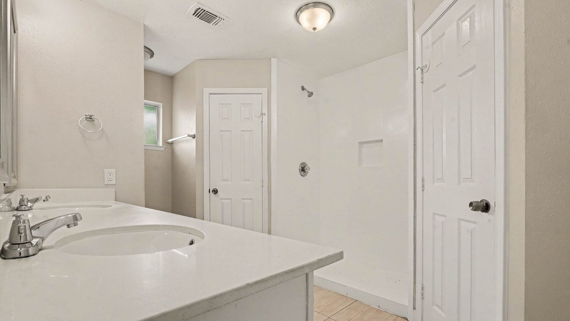 15342 Reigate Lane, Channelview, TX 77530 15342 Reigate Lane, Channelview, TX 77530