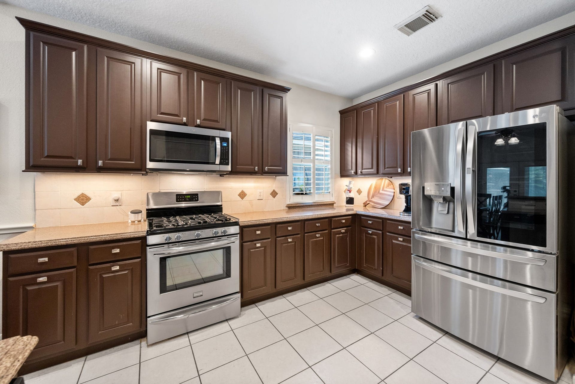 6020 Timber Oaks Ridge, Humble, TX 77346 6020 Timber Oaks Ridge, Humble, TX 77346