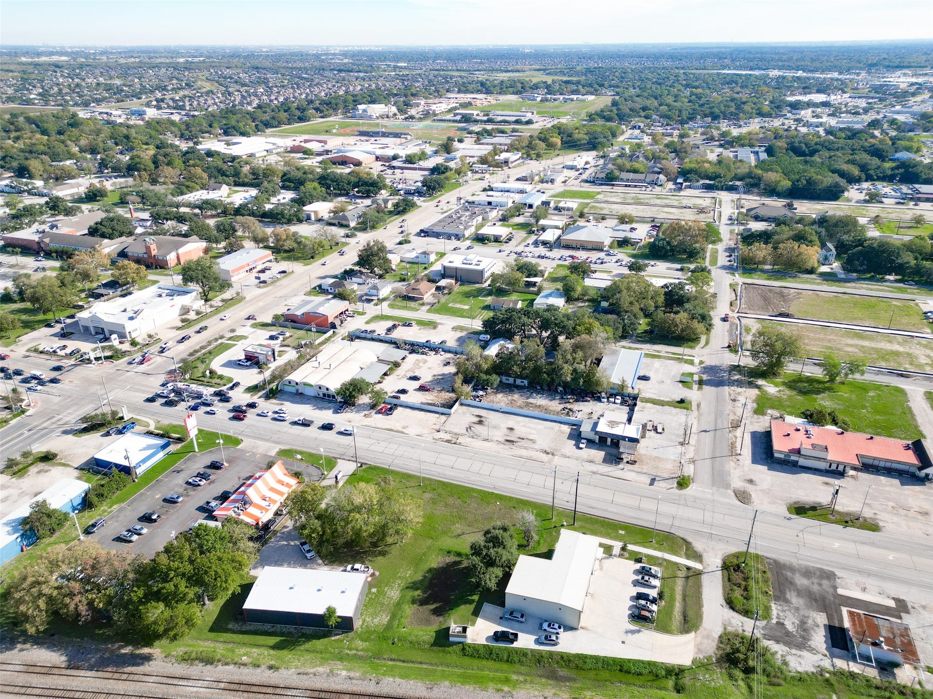2422-2436 S Main Street, Pearland, TX 77581 2422-2436 S Main Street, Pearland, TX 77581