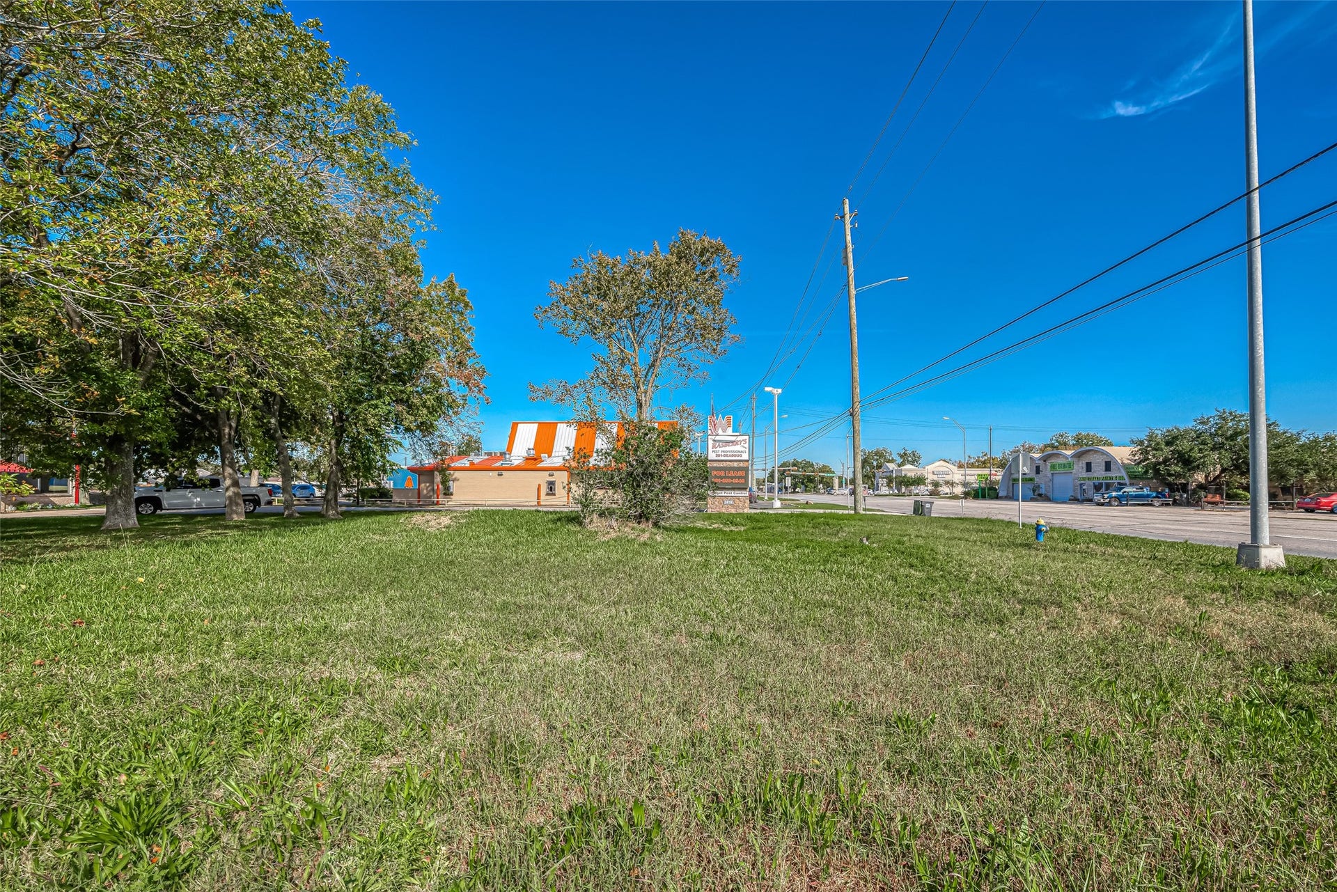 2422-2436 S Main Street, Pearland, TX 77581 2422-2436 S Main Street, Pearland, TX 77581