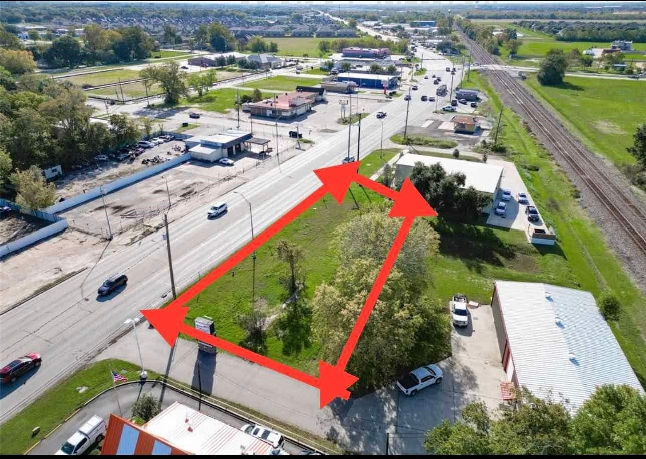 2422-2436 S Main Street, Pearland, TX 77581 2422-2436 S Main Street, Pearland, TX 77581