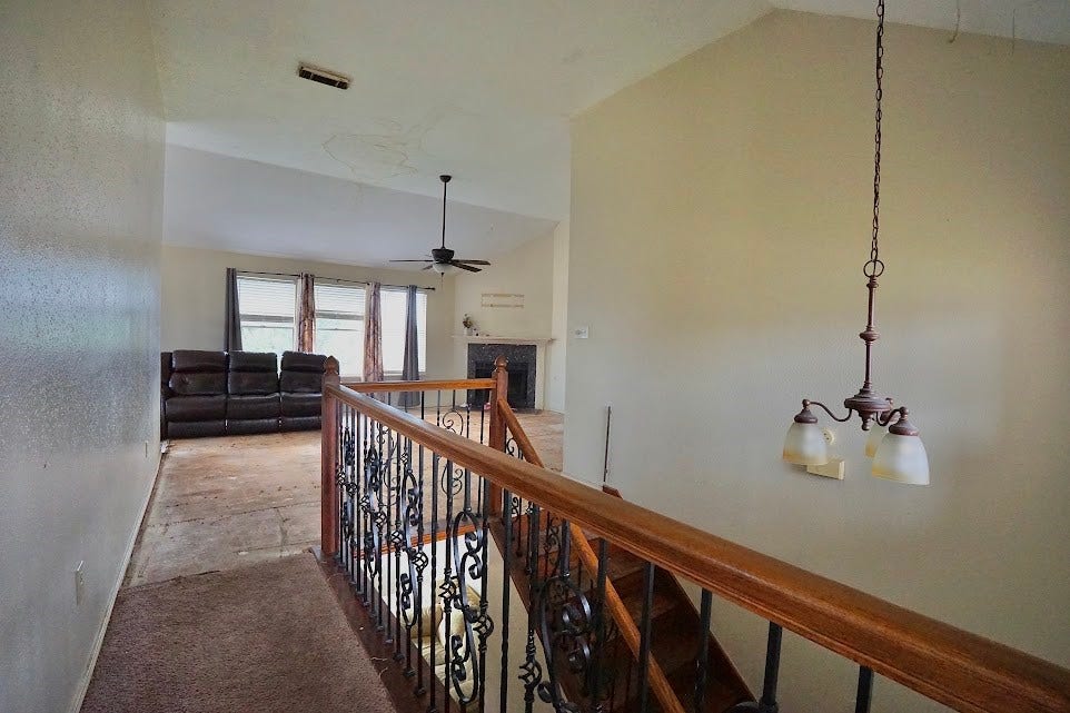 110 Almond Drive, Lake Jackson, TX 77566 110 Almond Drive, Lake Jackson, TX 77566