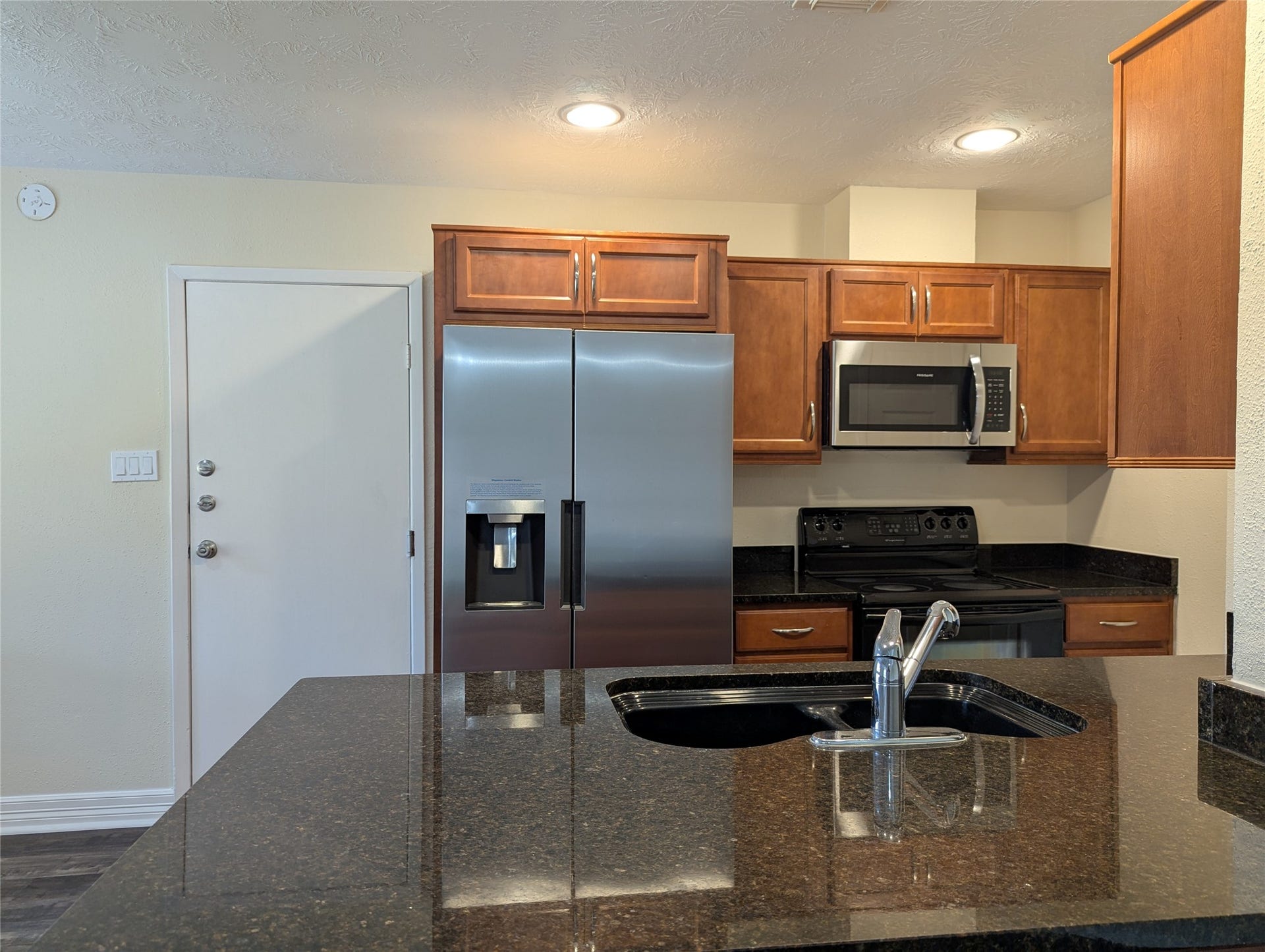 1601 Live Oak Hollow Street, Pearland, TX 77581 1601 Live Oak Hollow Street, Pearland, TX 77581