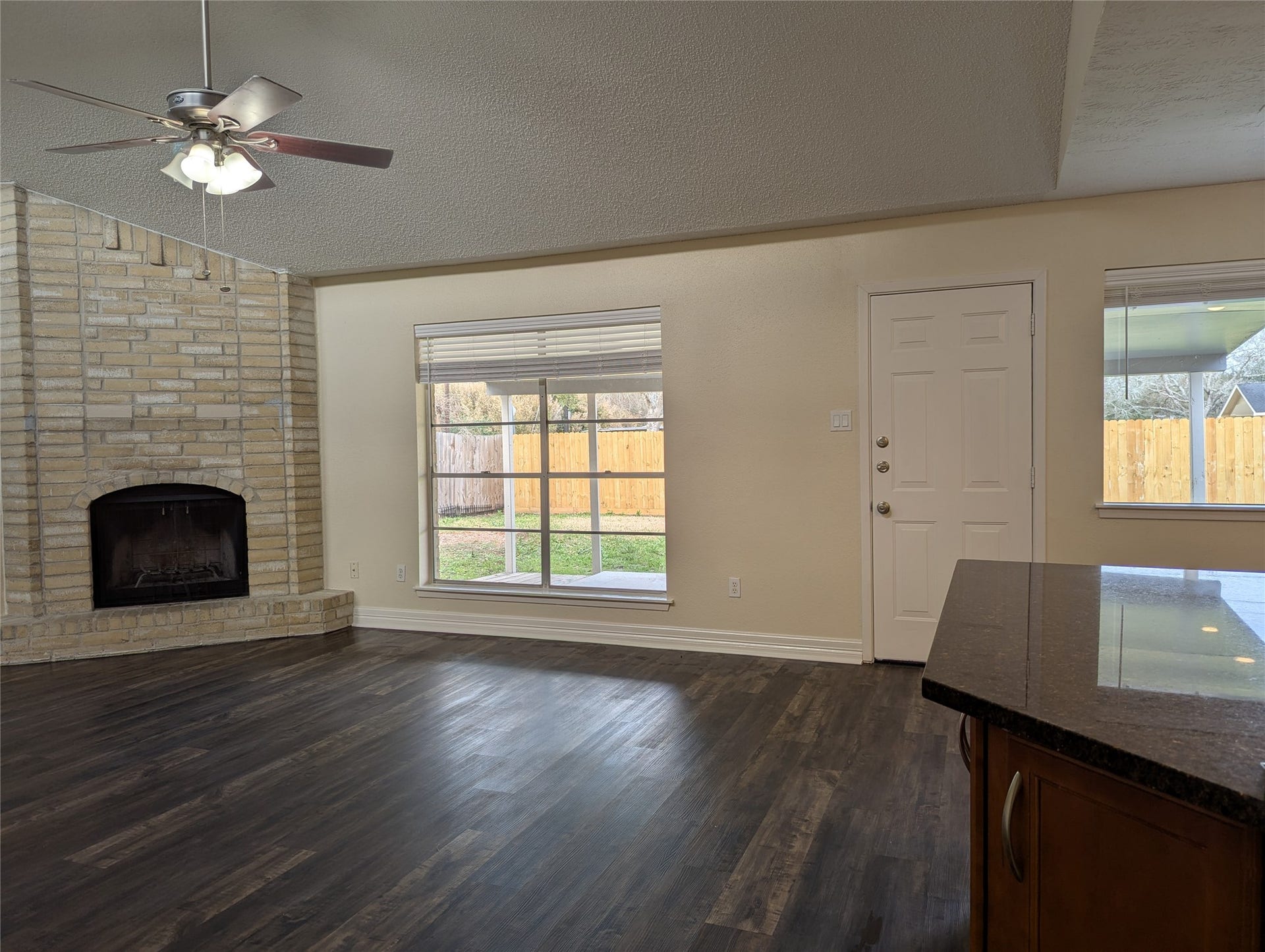 1601 Live Oak Hollow Street, Pearland, TX 77581 1601 Live Oak Hollow Street, Pearland, TX 77581
