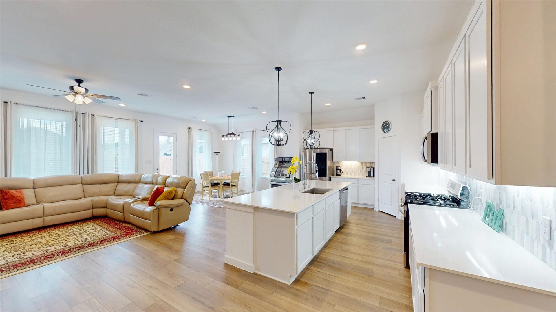 Open Floor Plan with Kitchen, Dining and Living Room all Open