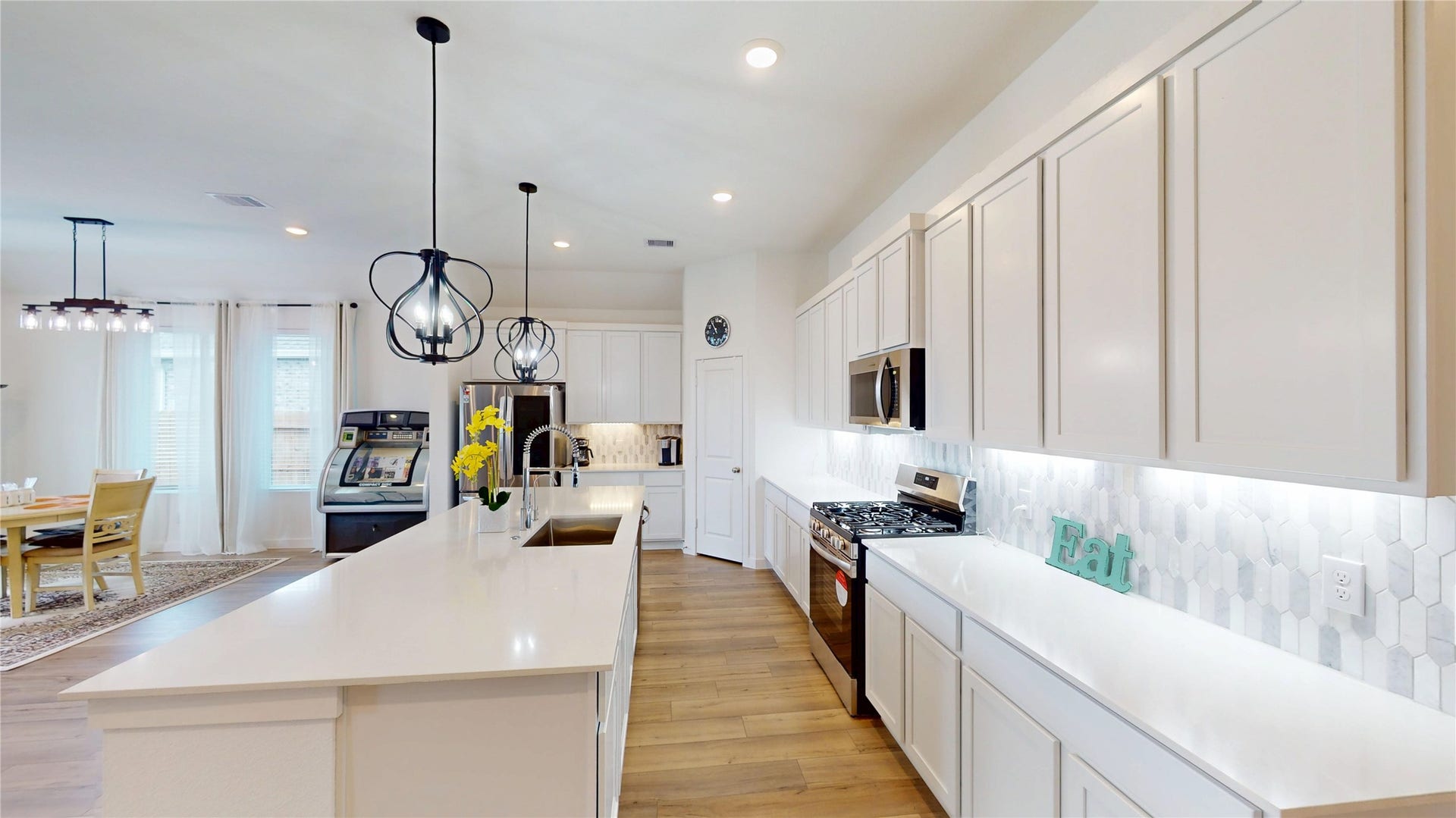 Upgraded Custom Tile Back Splash