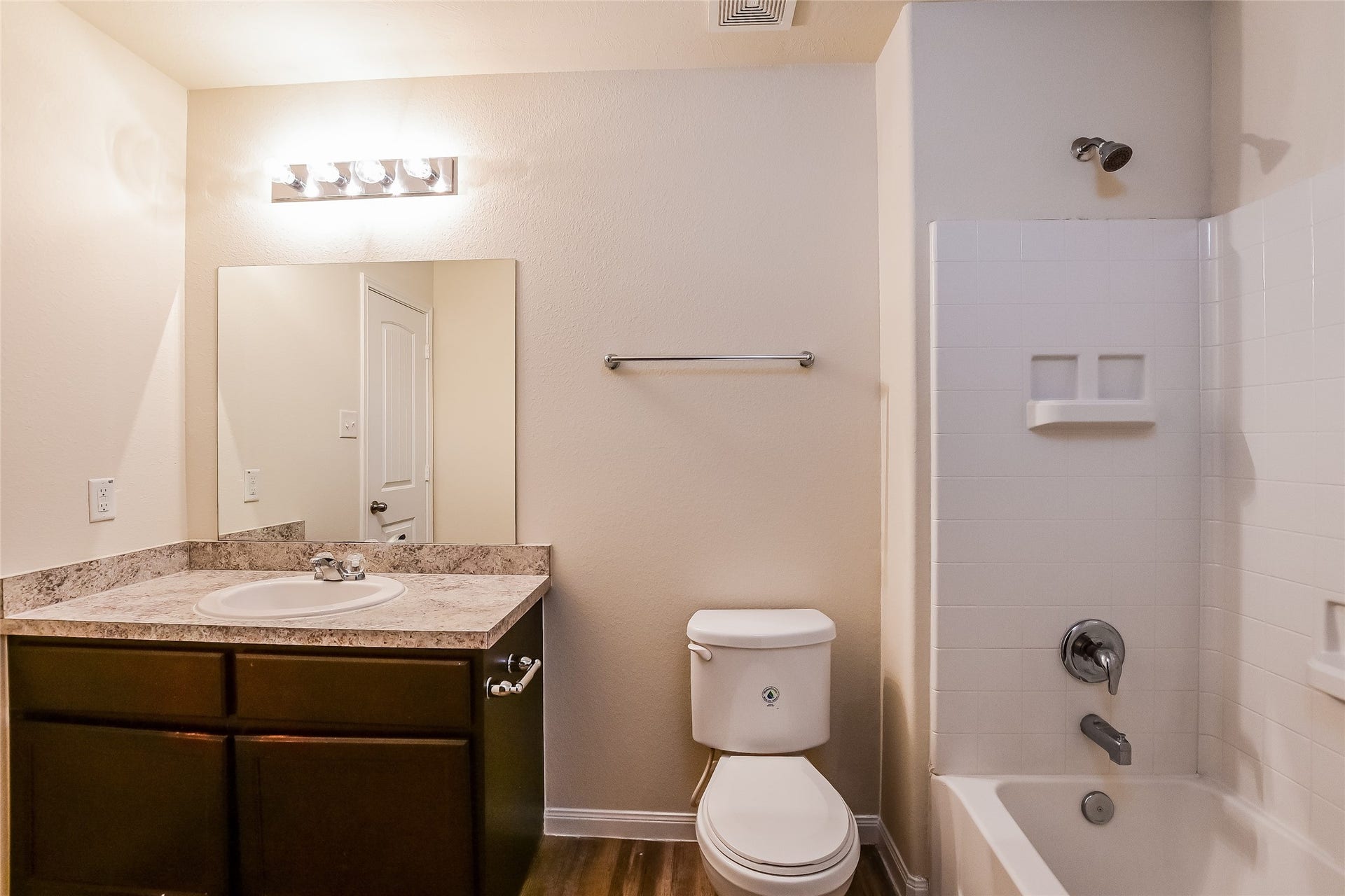 18818 Brescia Lane, Katy, TX 77449 Photos may be representative of the floor plan and not the exact home. Finishes, layout, and features of the actual property for lease may vary.