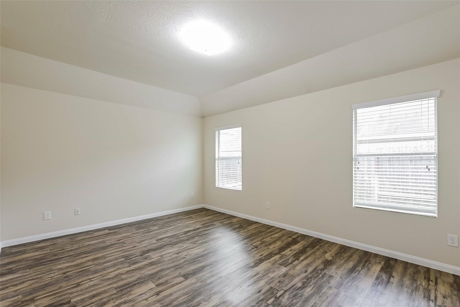 18818 Brescia Lane, Katy, TX 77449 Photos may be representative of the floor plan and not the exact home. Finishes, layout, and features of the actual property for lease may vary.