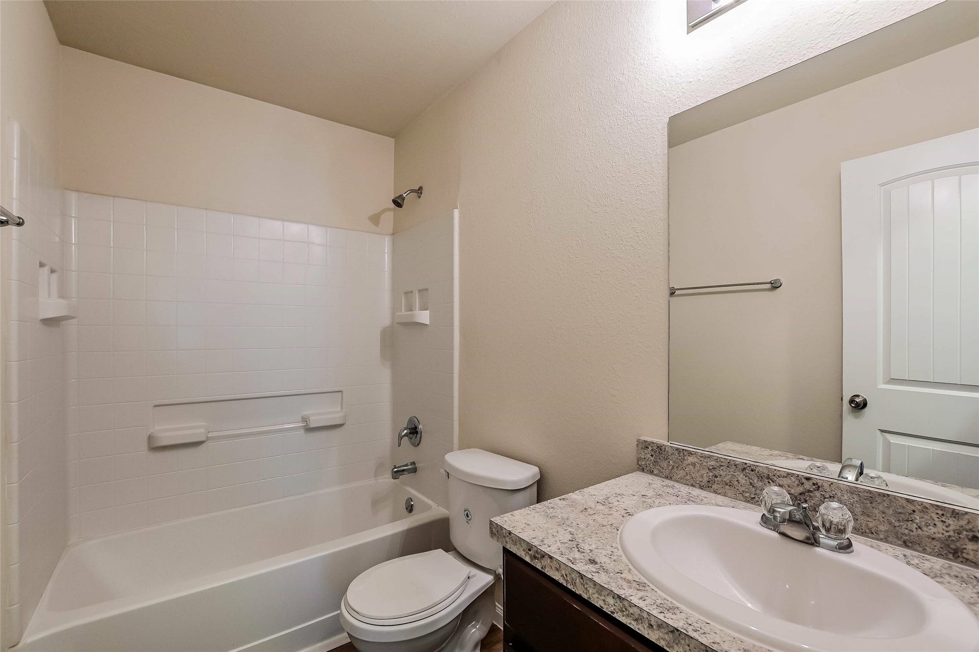 18818 Brescia Lane, Katy, TX 77449 Photos may be representative of the floor plan and not the exact home. Finishes, layout, and features of the actual property for lease may vary.