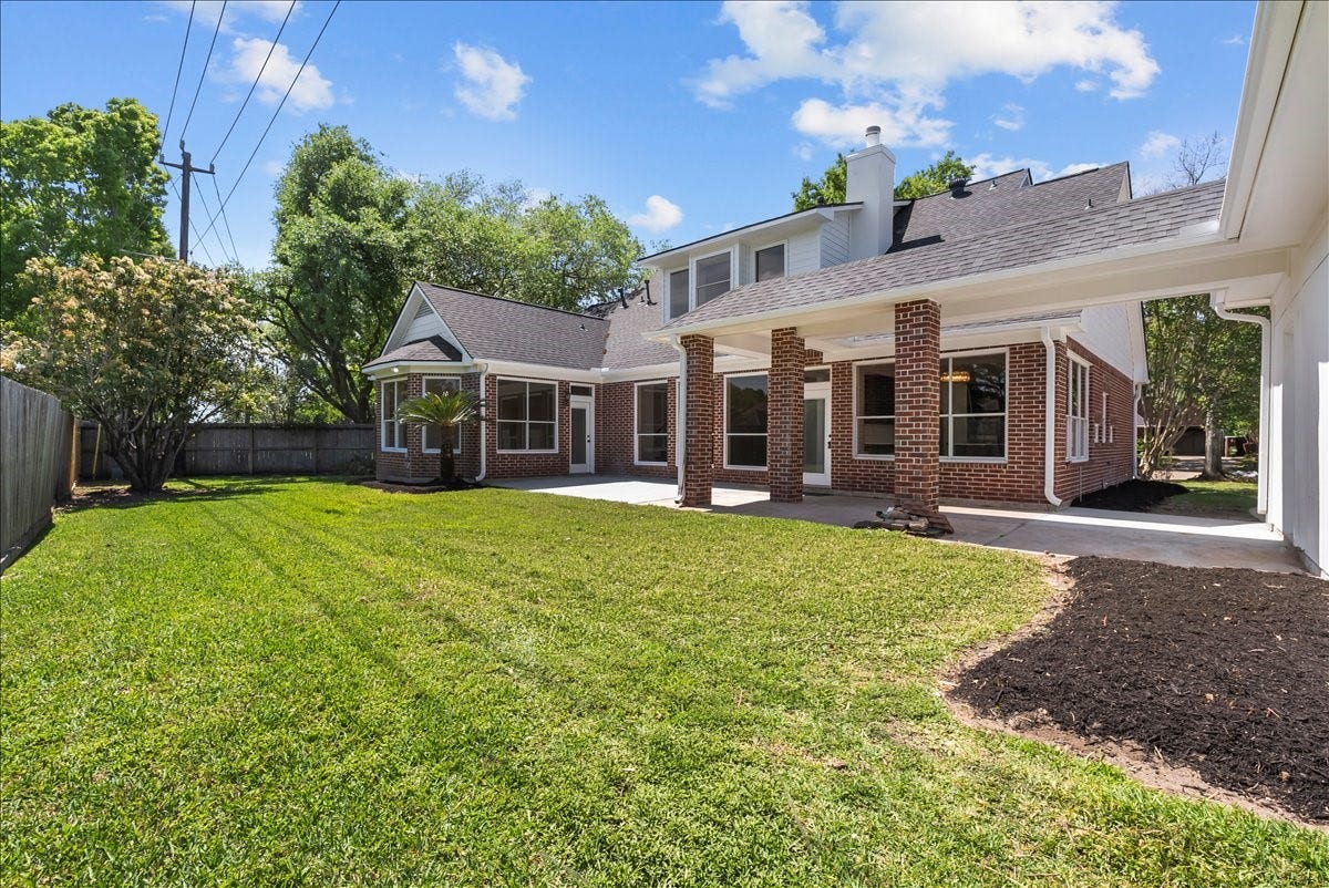 1806 Winter Knoll Way, Houston, TX 77062 1806 Winter Knoll Way, Houston, TX 77062