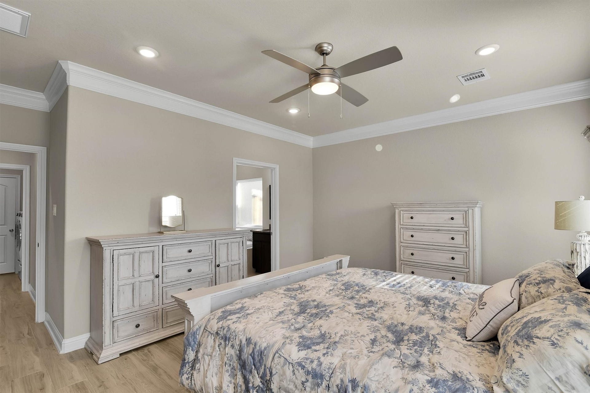 222 Racetrack Lane, Montgomery, TX 77356 222 Racetrack Lane, Montgomery, TX 77356