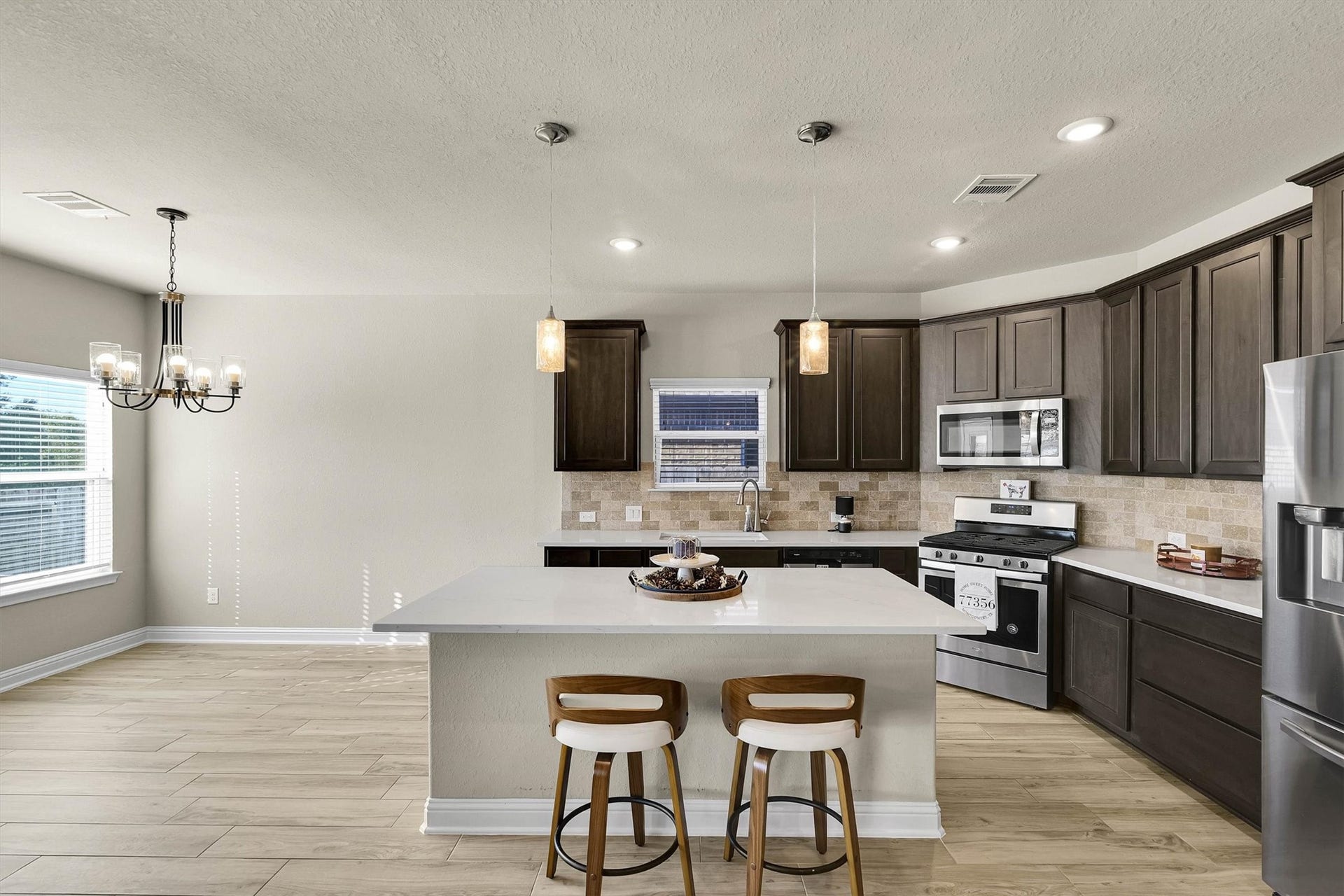 222 Racetrack Lane, Montgomery, TX 77356 222 Racetrack Lane, Montgomery, TX 77356