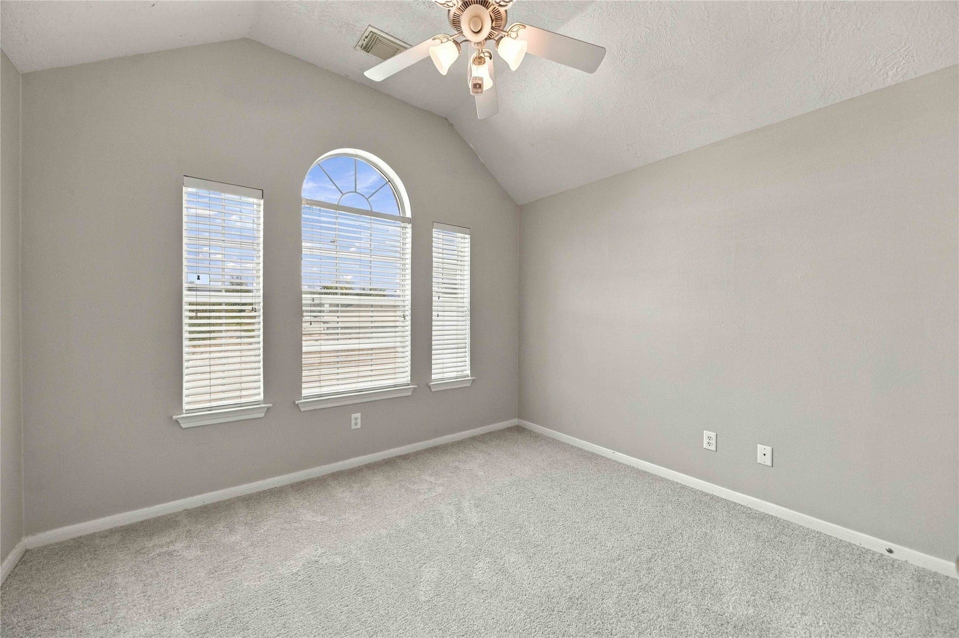 2615 Fern Lacy Drive, Spring, TX 77388 2615 Fern Lacy Drive, Spring, TX 77388