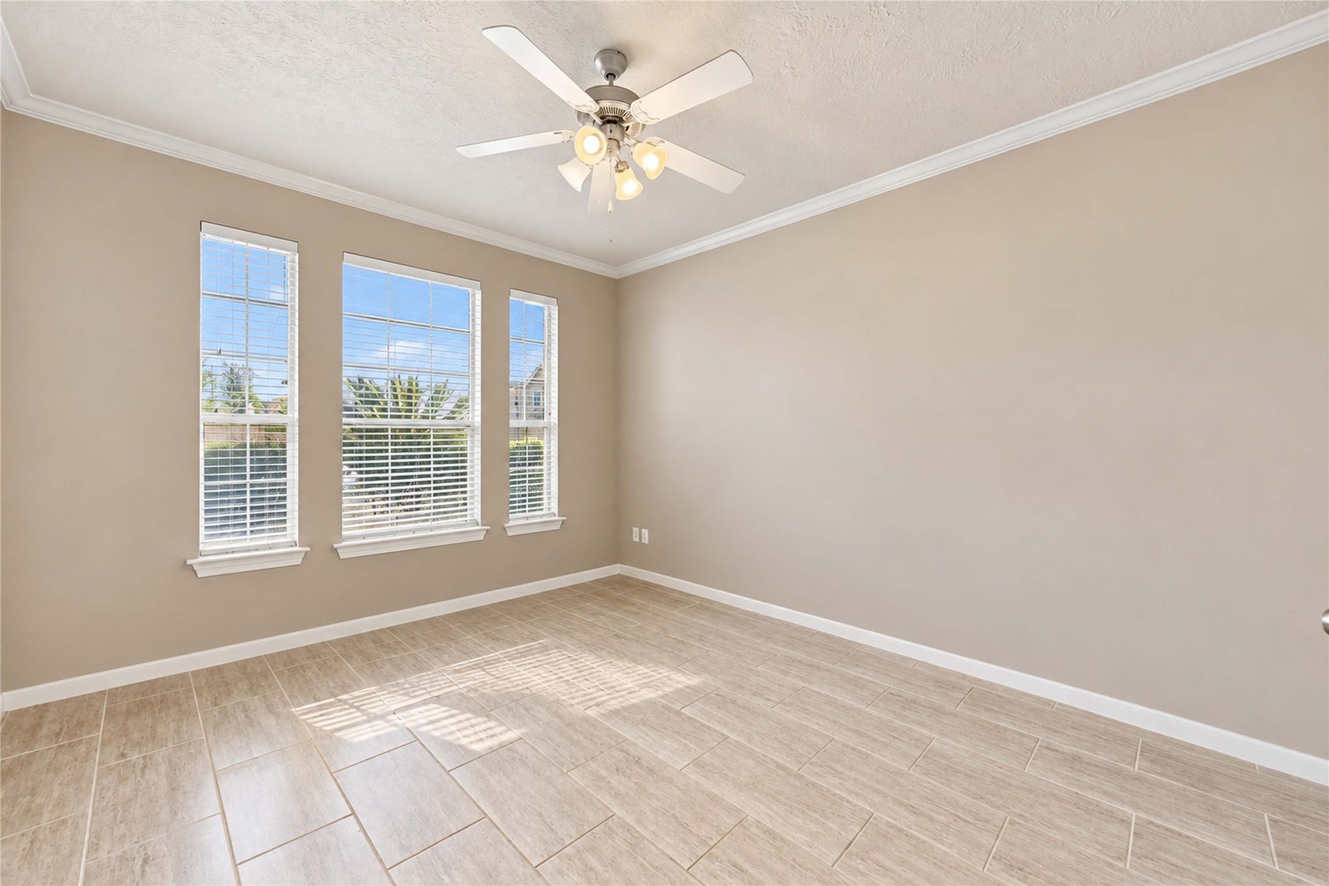 2615 Fern Lacy Drive, Spring, TX 77388 2615 Fern Lacy Drive, Spring, TX 77388