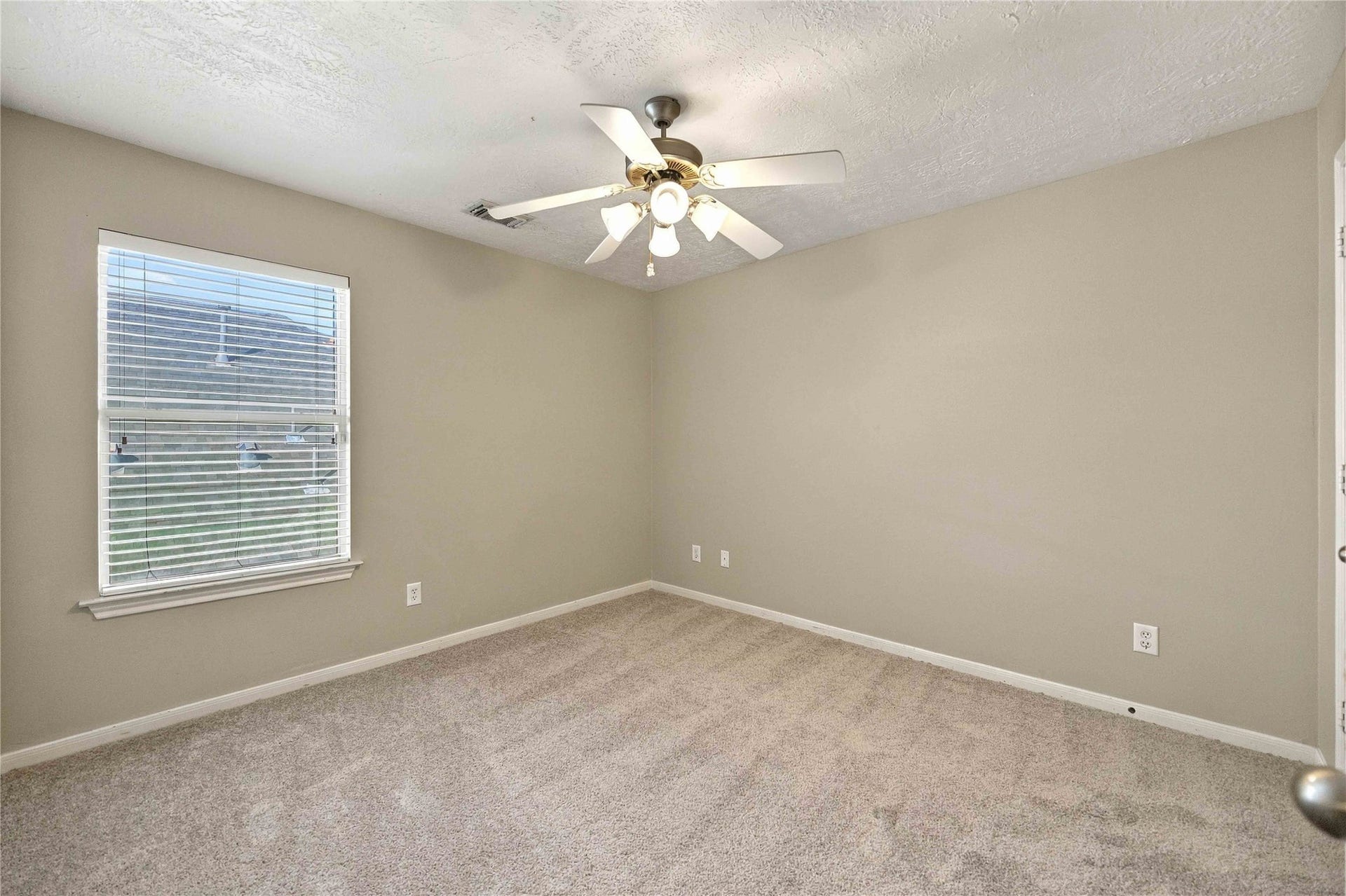 2615 Fern Lacy Drive, Spring, TX 77388 2615 Fern Lacy Drive, Spring, TX 77388
