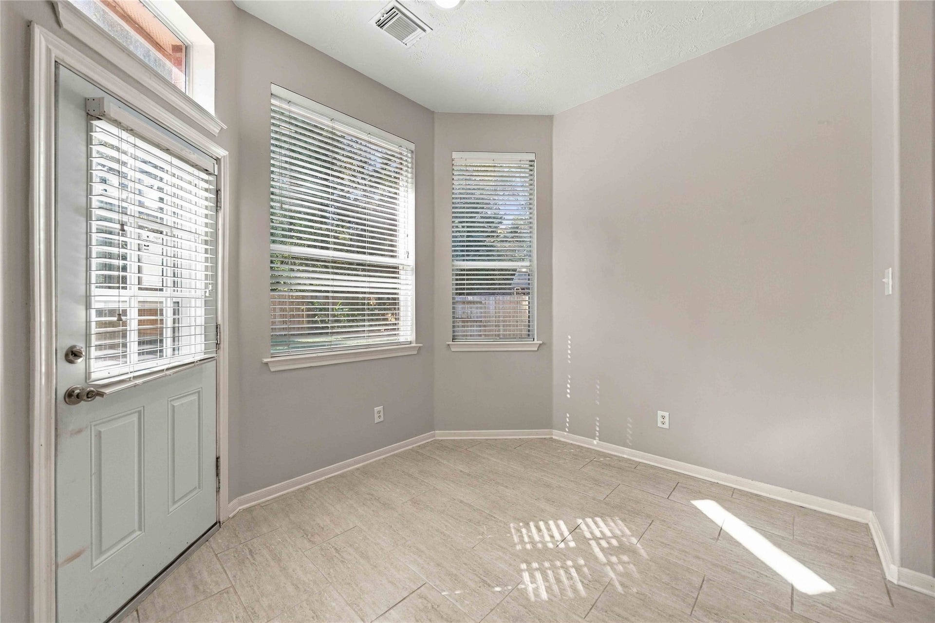 2615 Fern Lacy Drive, Spring, TX 77388 2615 Fern Lacy Drive, Spring, TX 77388
