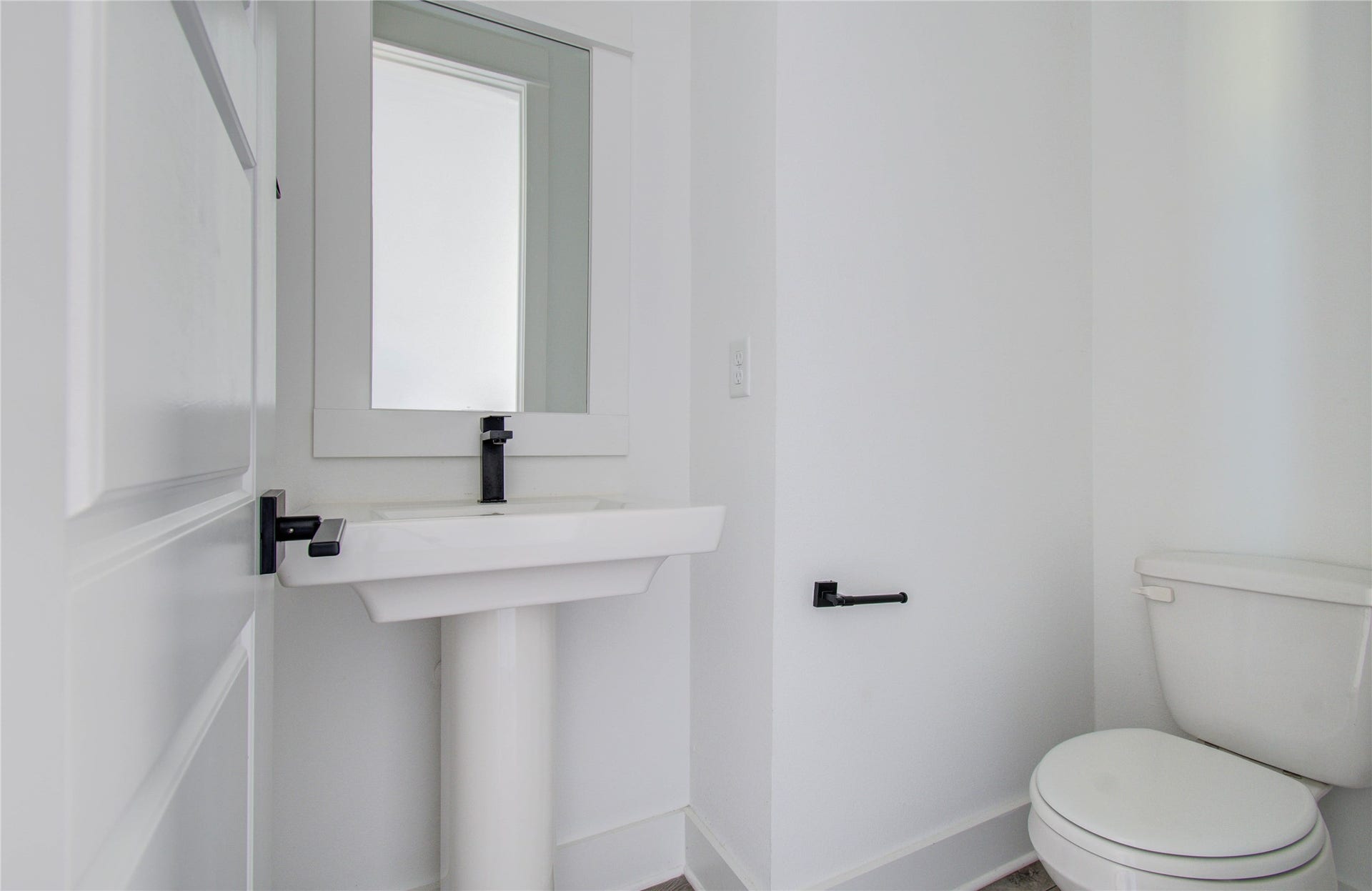 2054 Johanna Creek Drive, Houston, TX 77055 2054 Johanna Creek Drive, Houston, TX 77055