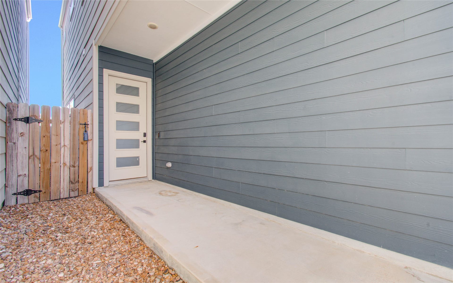 2054 Johanna Creek Drive, Houston, TX 77055 2054 Johanna Creek Drive, Houston, TX 77055