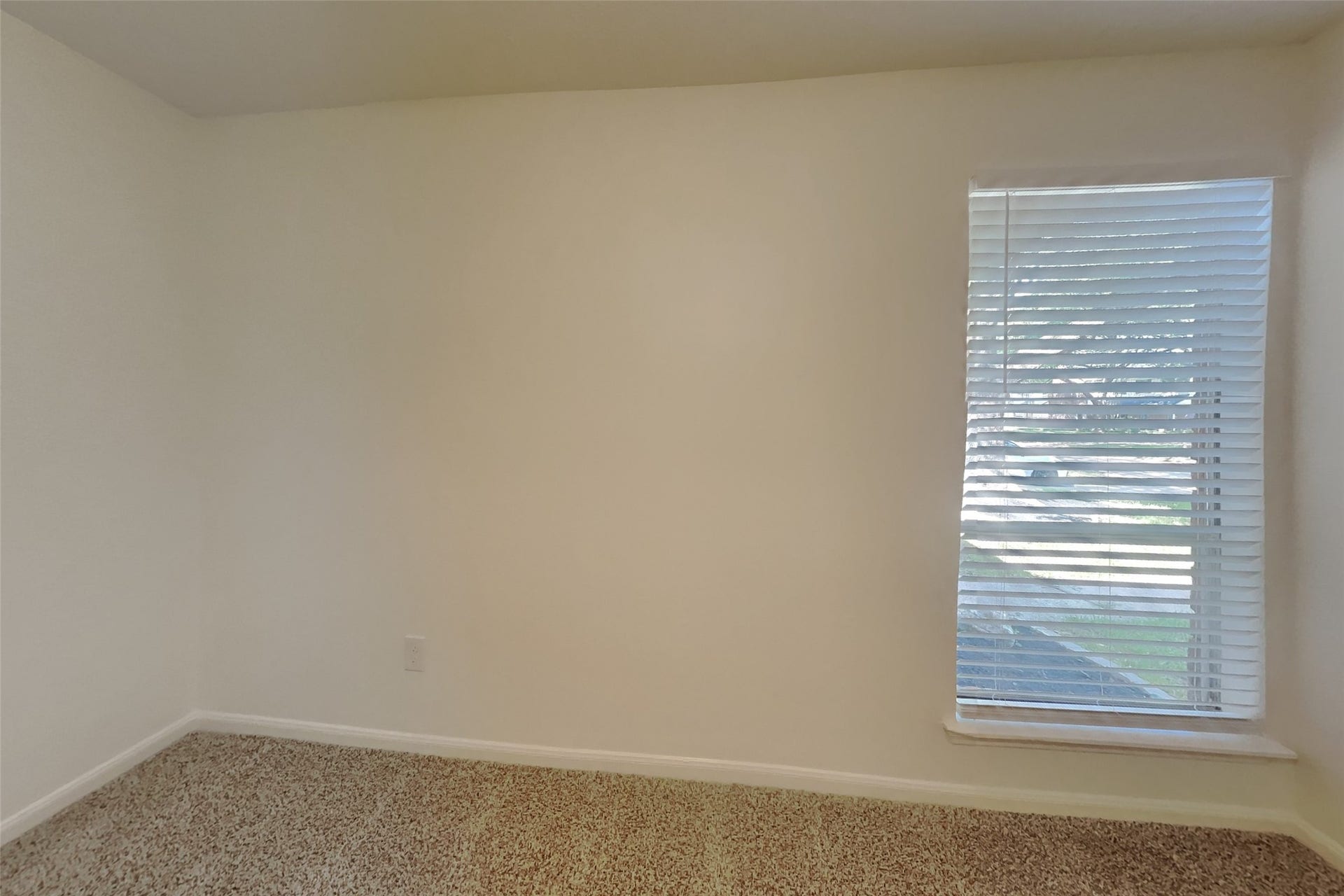 19715 Sweet Forest Lane, Humble, TX 77346 19715 Sweet Forest Lane, Humble, TX 77346