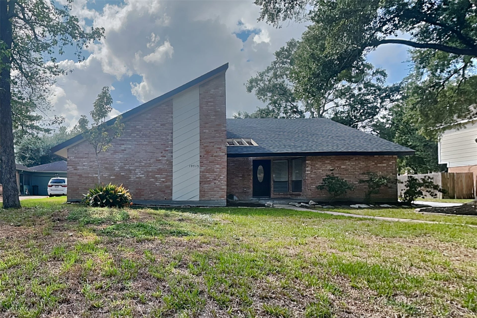 19715 Sweet Forest Lane, Humble, TX 77346 19715 Sweet Forest Lane, Humble, TX 77346