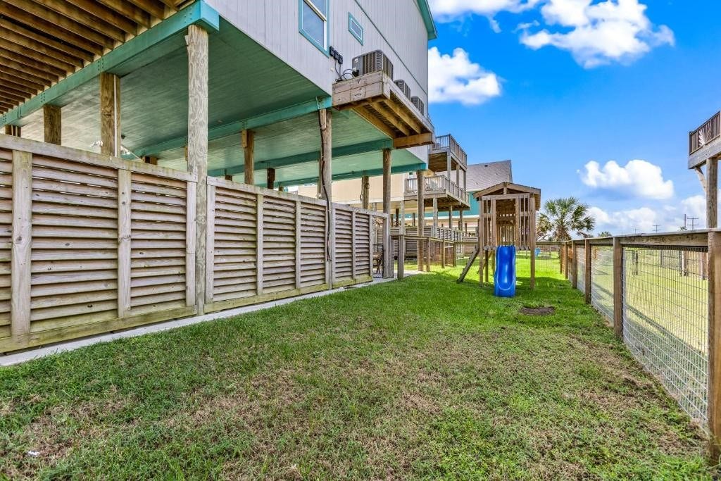 1157 Alex Drive, Gilchrist, TX 77617 1157 Alex Drive, Gilchrist, TX 77617