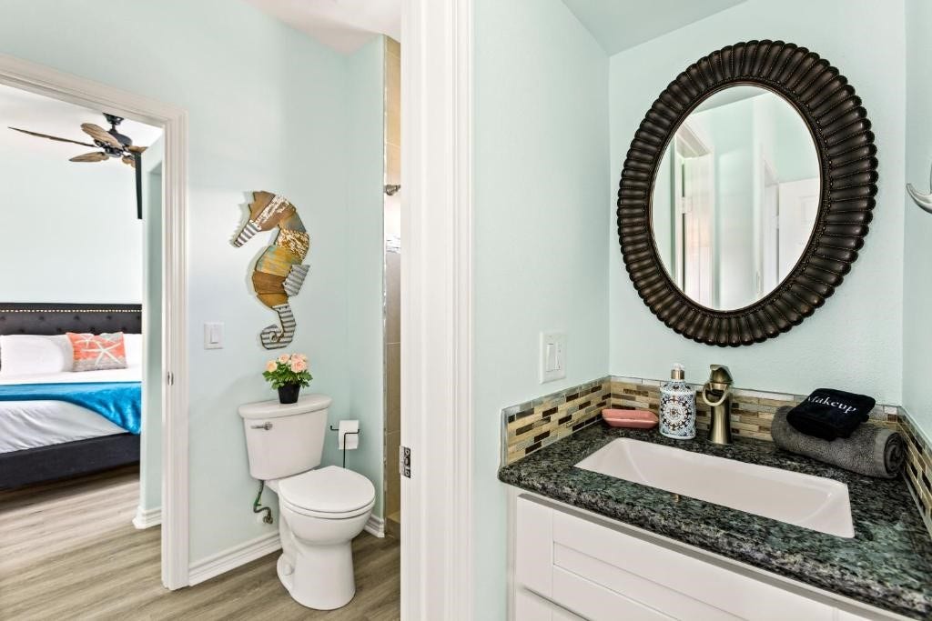 1157 Alex Drive, Gilchrist, TX 77617 1157 Alex Drive, Gilchrist, TX 77617