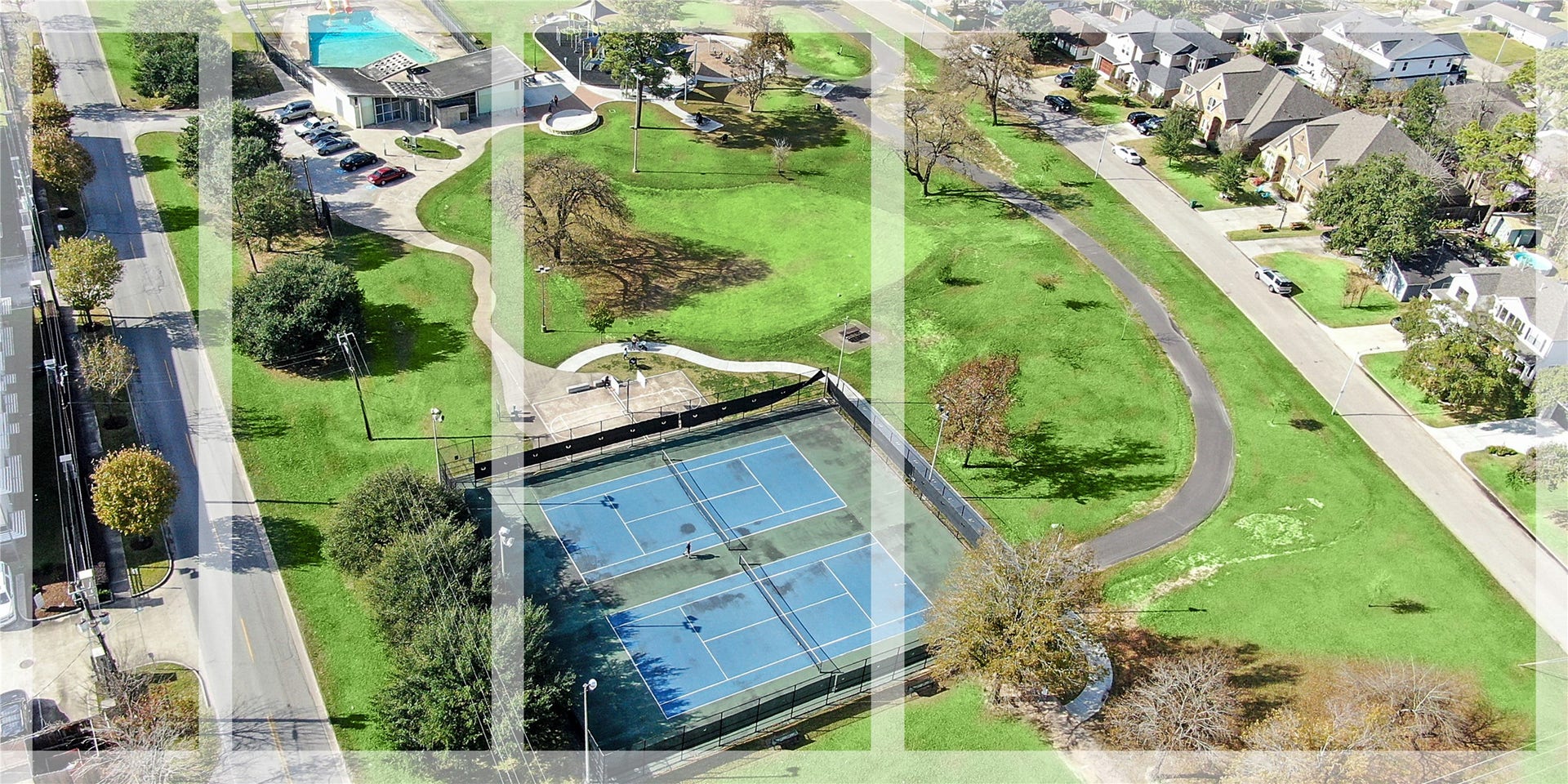 1232 Chantilly Lane, Houston, TX 77018 Oak Forest Park offers a variety of things to do for people of all ages. There is a walking trail, tennis courts, playground and community pool. You will also catch local neighbors practicing softball/baseball with their children. Come enjoy all this park has to offer.