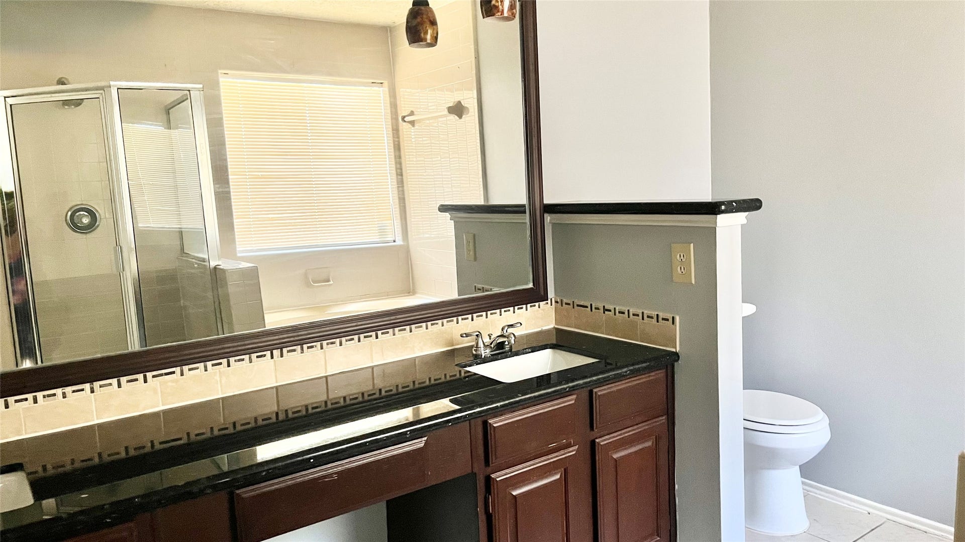 7927 Manzano Drive, Houston, TX 77083
