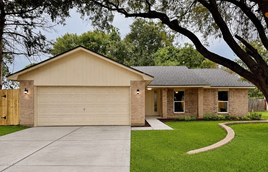 Property photo for 7730 Chaseview Drive, Houston, TX