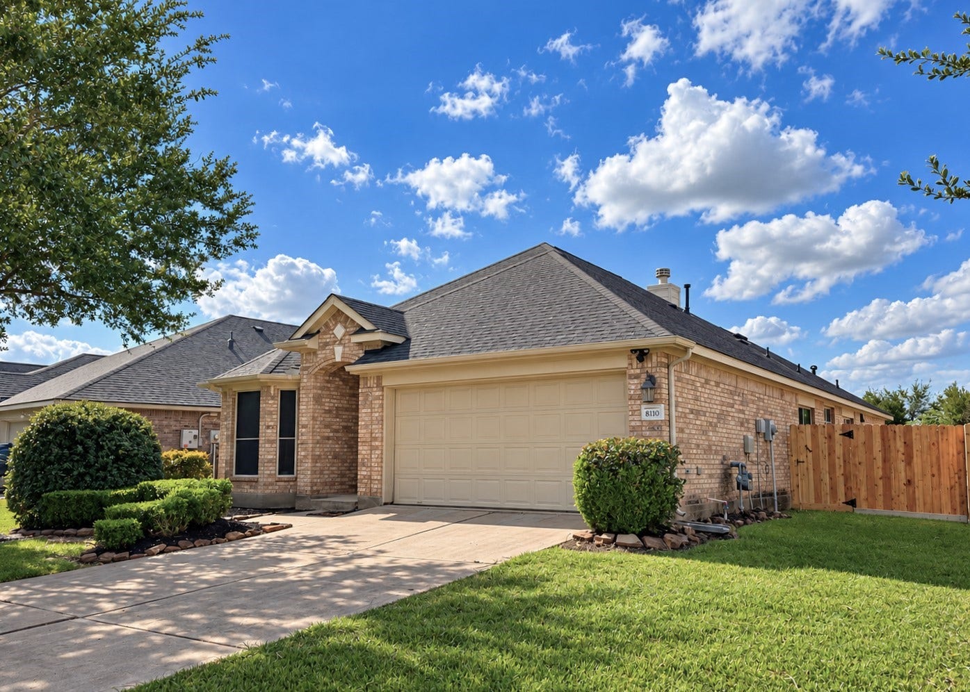 8110 Saragosa Blue Lane, Richmond, TX 77407 8110 Saragosa Blue Lane, Richmond, TX 77407