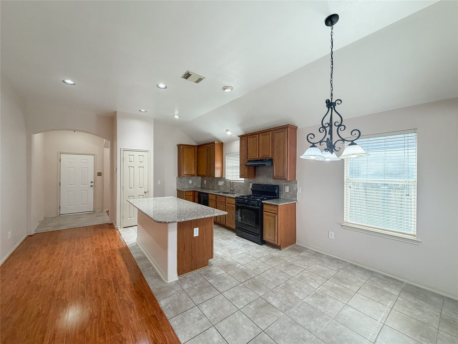 8110 Saragosa Blue Lane, Richmond, TX 77407 8110 Saragosa Blue Lane, Richmond, TX 77407