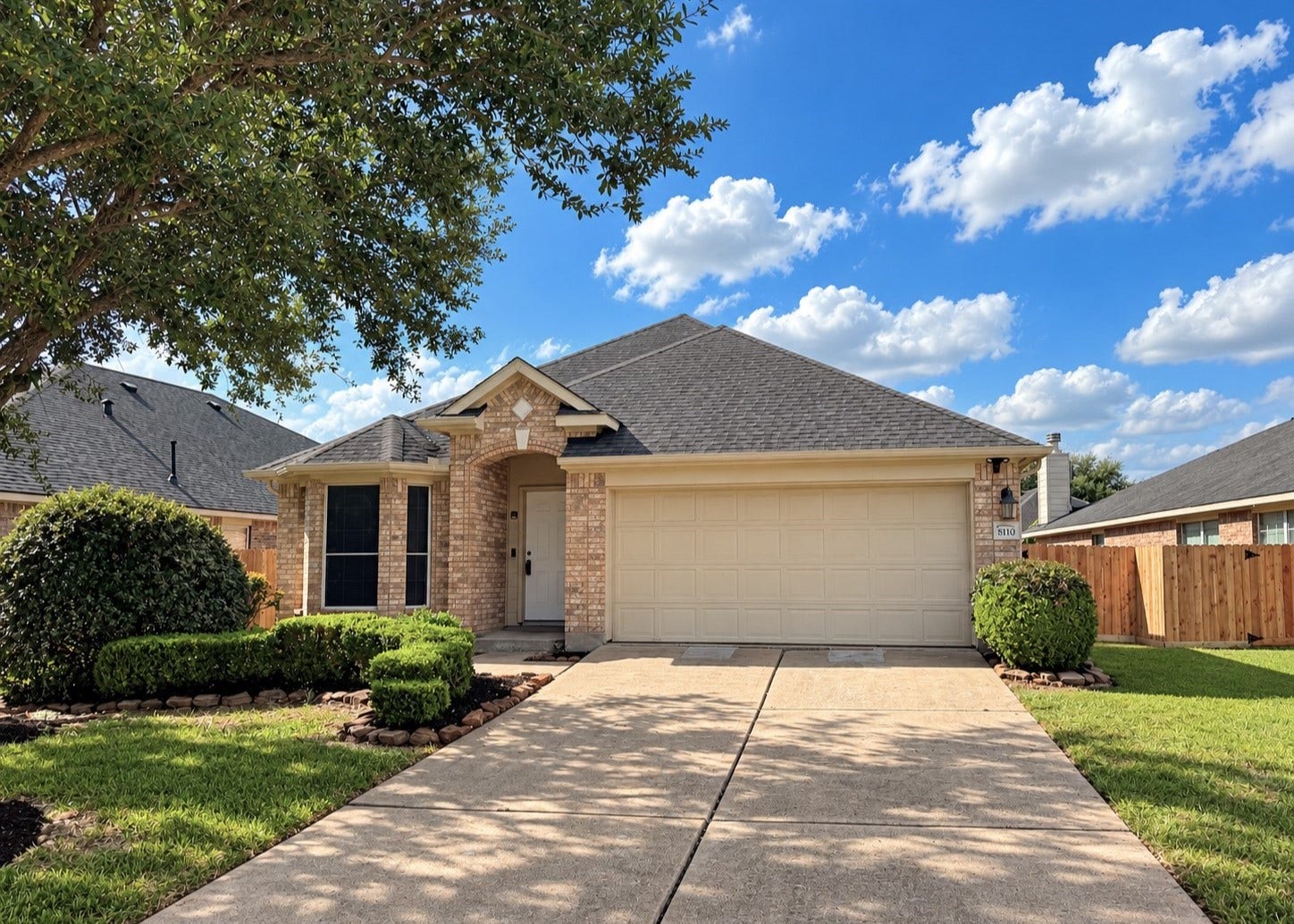 8110 Saragosa Blue Lane, Richmond, TX 77407 8110 Saragosa Blue Lane, Richmond, TX 77407