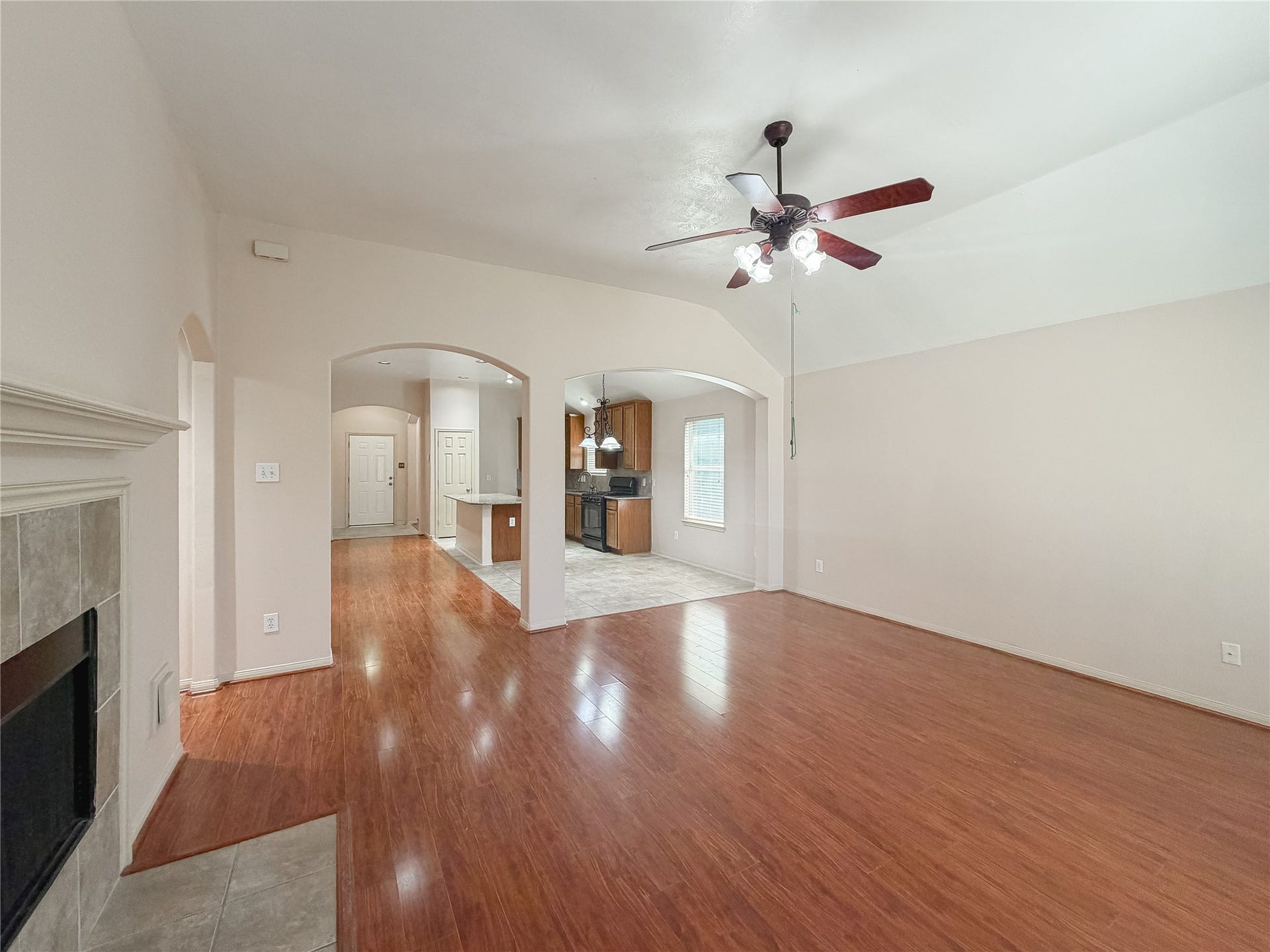 8110 Saragosa Blue Lane, Richmond, TX 77407 8110 Saragosa Blue Lane, Richmond, TX 77407