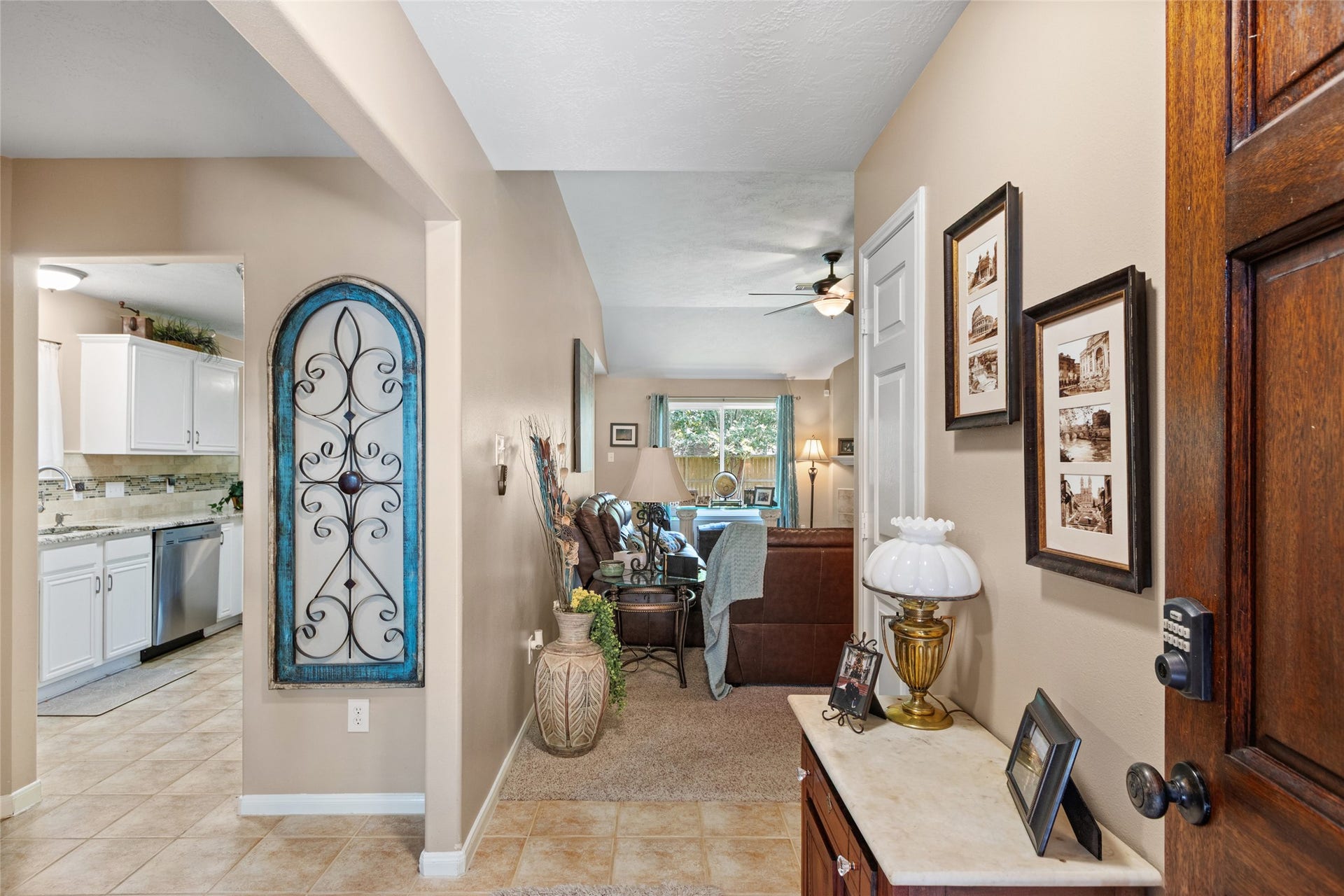 3001 Meadow Bay Drive, Dickinson, TX 77539 3001 Meadow Bay Drive, Dickinson, TX 77539