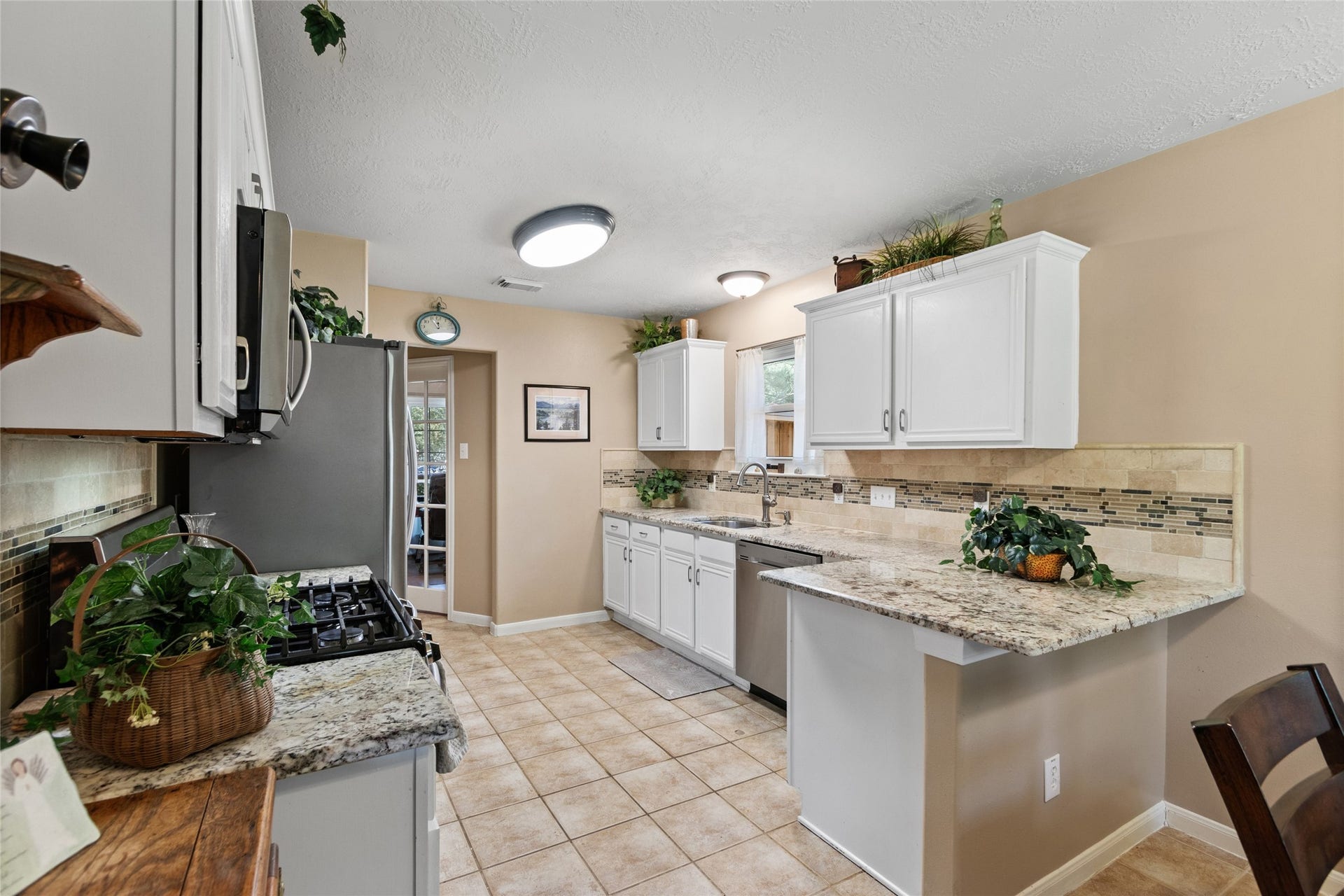 3001 Meadow Bay Drive, Dickinson, TX 77539 3001 Meadow Bay Drive, Dickinson, TX 77539