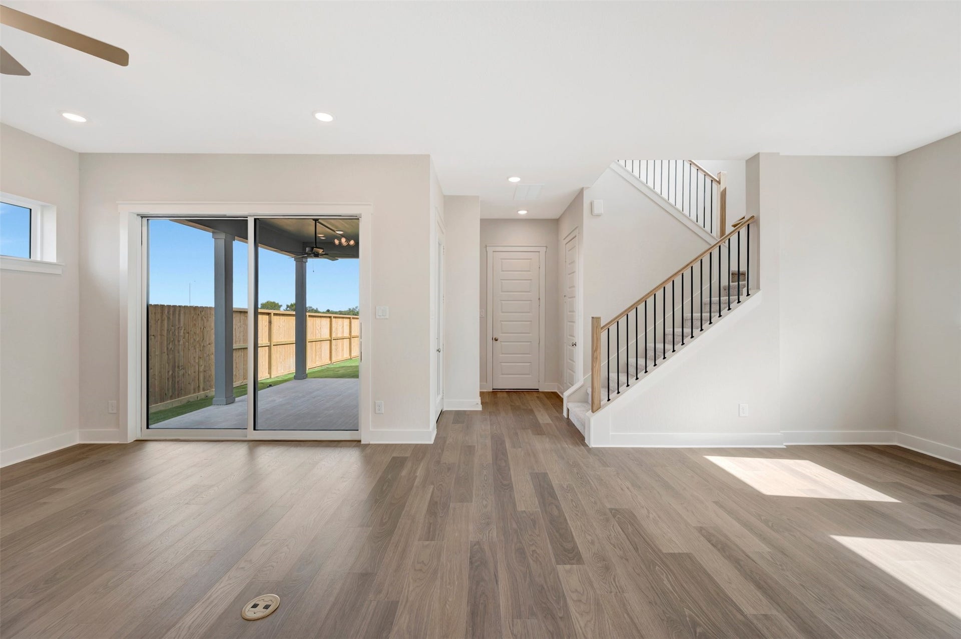 16758 Vibrant Avenue, Hockley, TX 77447 16758 Vibrant Avenue, Hockley, TX 77447