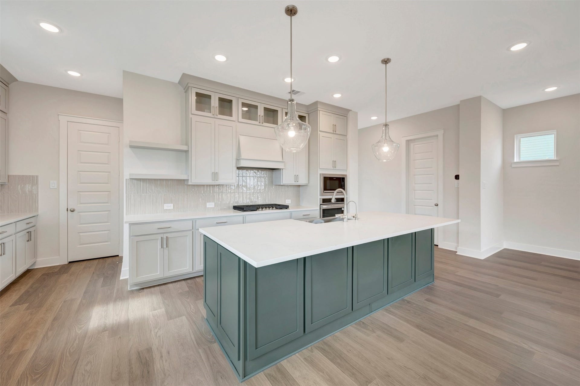 16758 Vibrant Avenue, Hockley, TX 77447 16758 Vibrant Avenue, Hockley, TX 77447