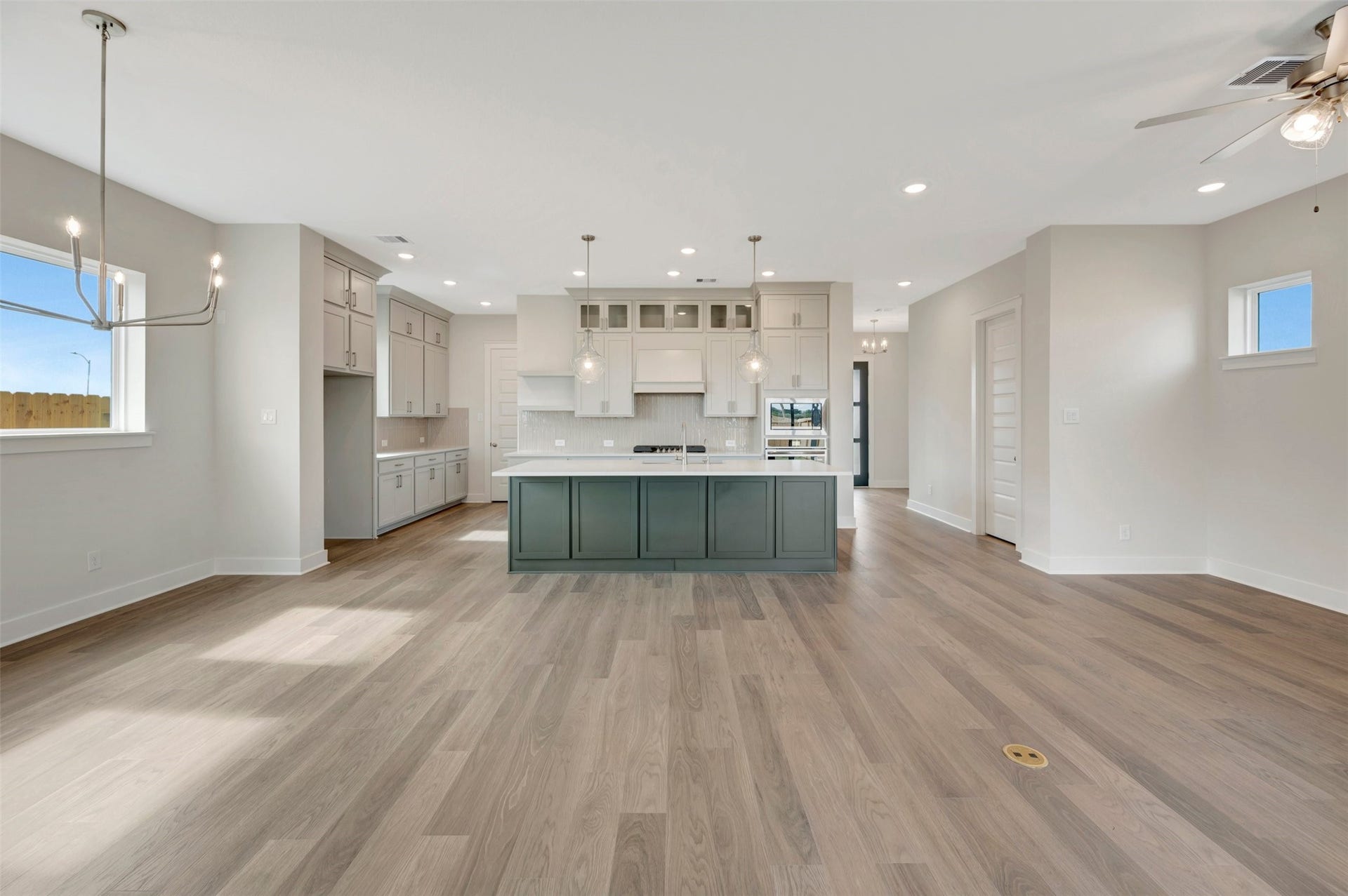 16758 Vibrant Avenue, Hockley, TX 77447 16758 Vibrant Avenue, Hockley, TX 77447