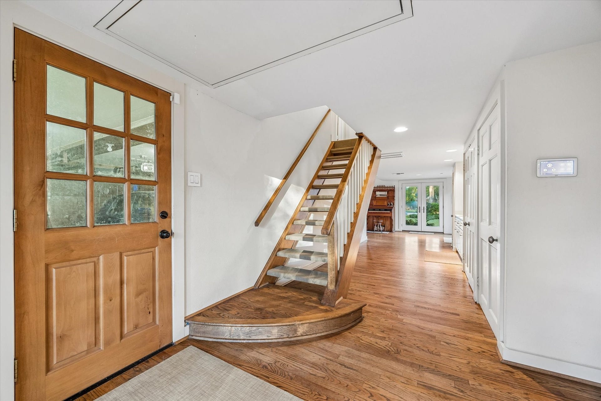 24 W Rivercrest Drive, Houston, TX 77042 24 W Rivercrest Drive, Houston, TX 77042