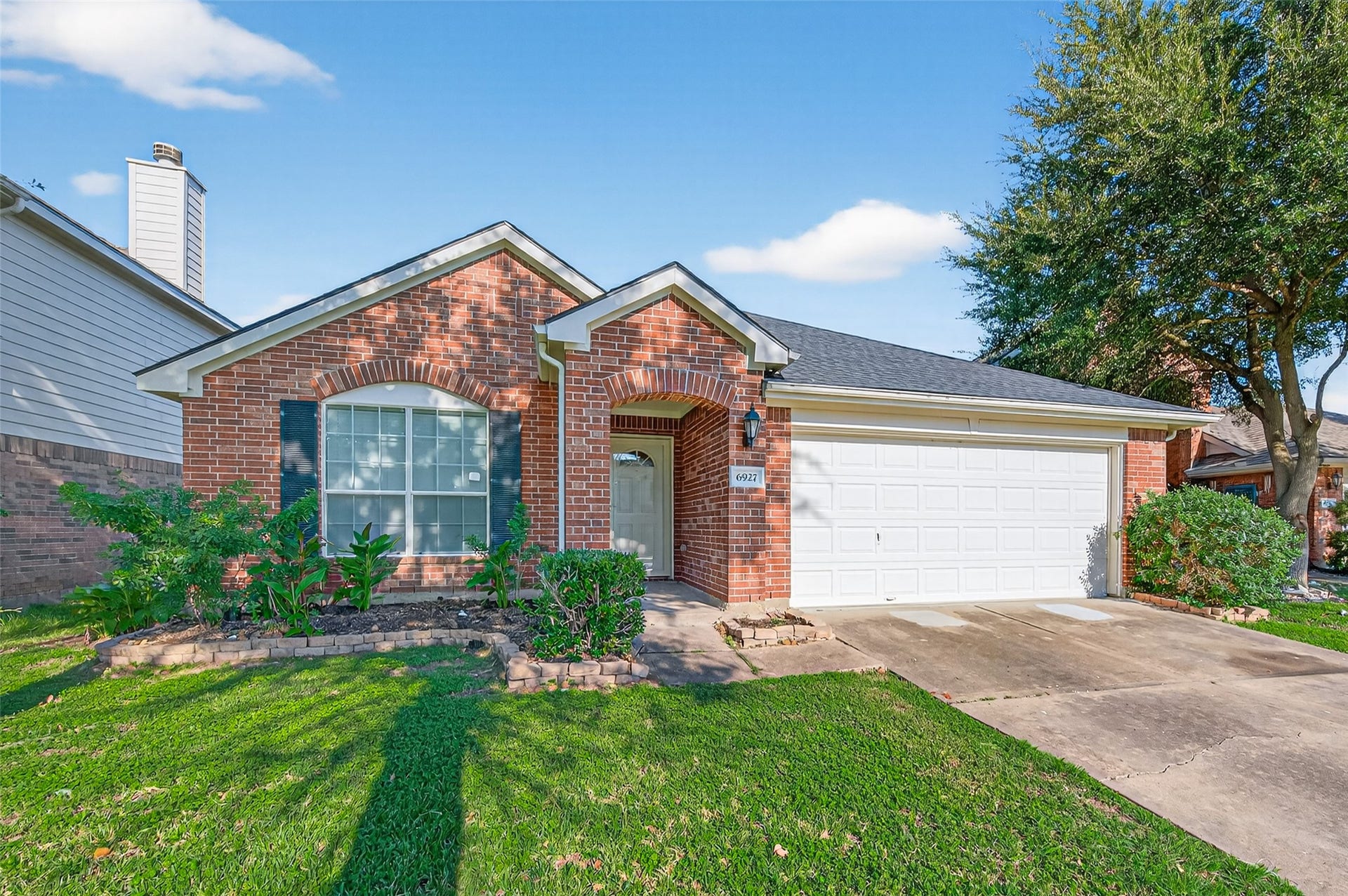 6927 Great Oaks Shadow Drive, Houston, TX 77083 6927 Great Oaks Shadow Drive, Houston, TX 77083