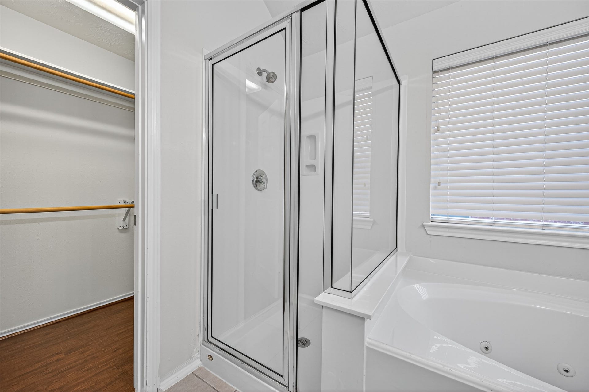 6927 Great Oaks Shadow Drive, Houston, TX 77083 6927 Great Oaks Shadow Drive, Houston, TX 77083