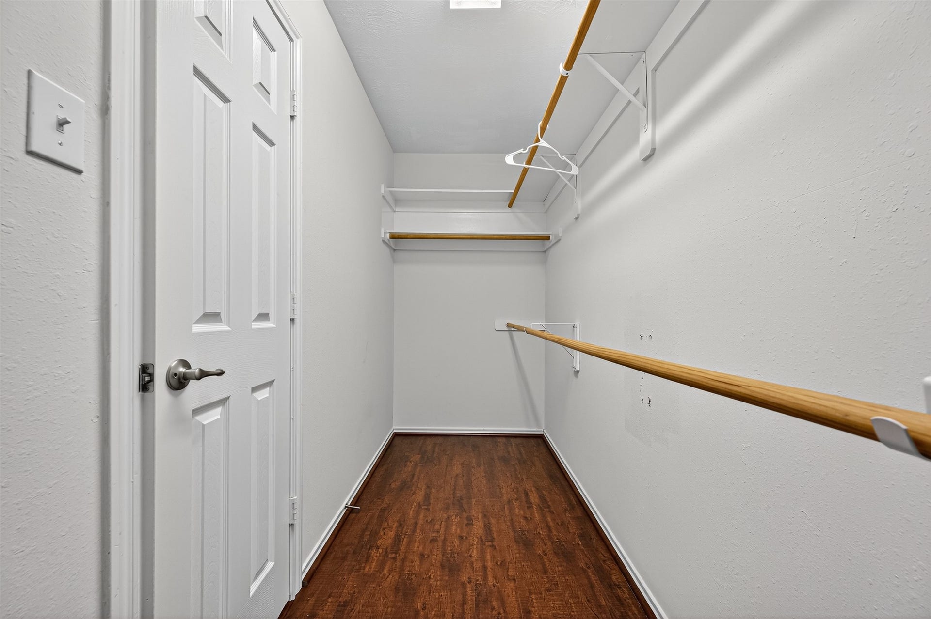 6927 Great Oaks Shadow Drive, Houston, TX 77083 6927 Great Oaks Shadow Drive, Houston, TX 77083
