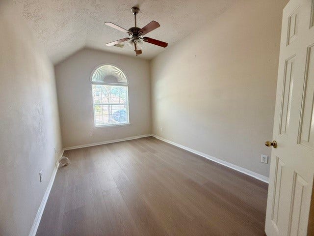 11126 Riverbank Ridge Lane, Pearland, TX 77089 11126 Riverbank Ridge Lane, Pearland, TX 77089