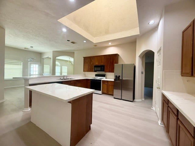 11126 Riverbank Ridge Lane, Pearland, TX 77089 11126 Riverbank Ridge Lane, Pearland, TX 77089