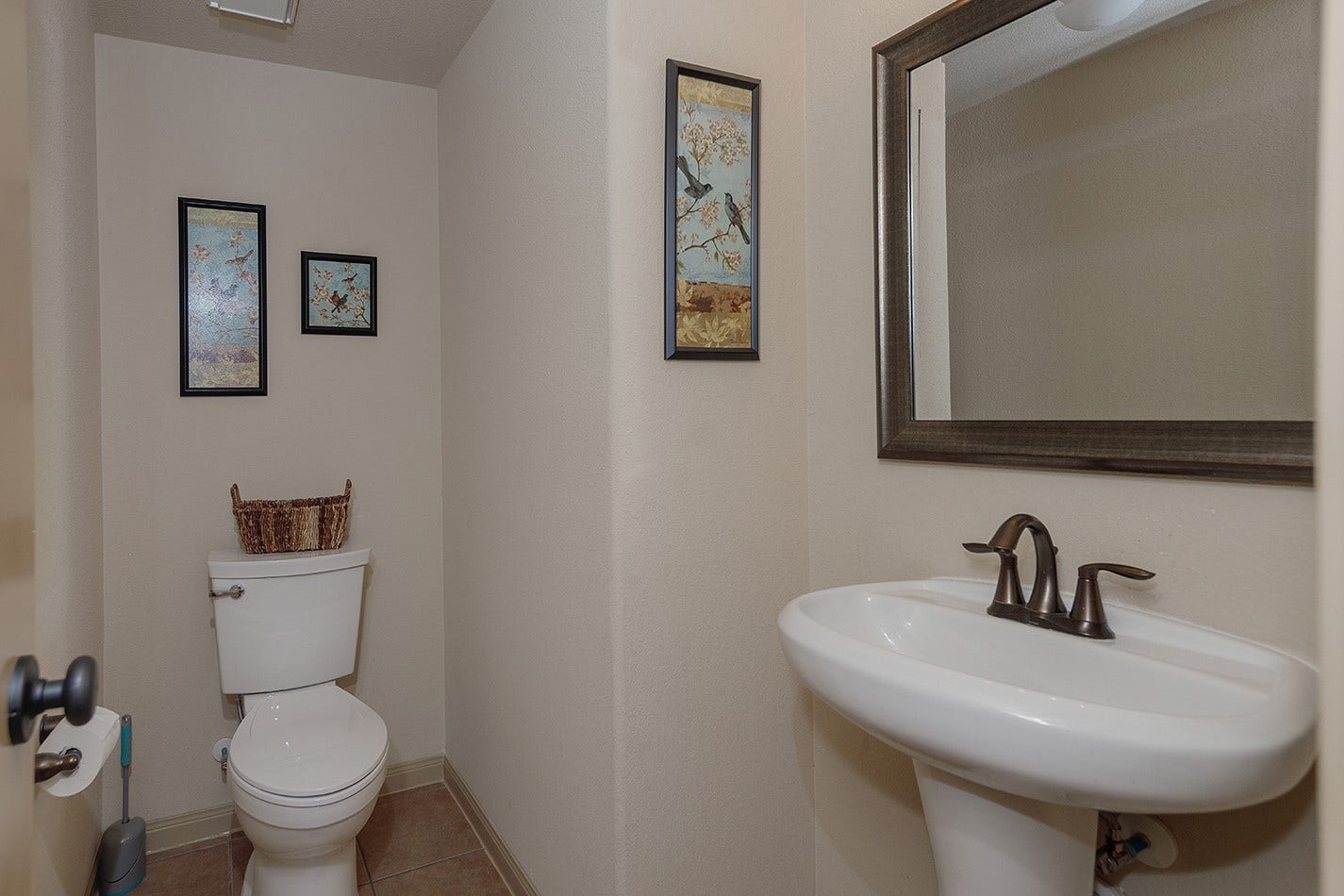 222 HAWKHURST, The Woodlands, TX 77354 222 HAWKHURST, The Woodlands, TX 77354