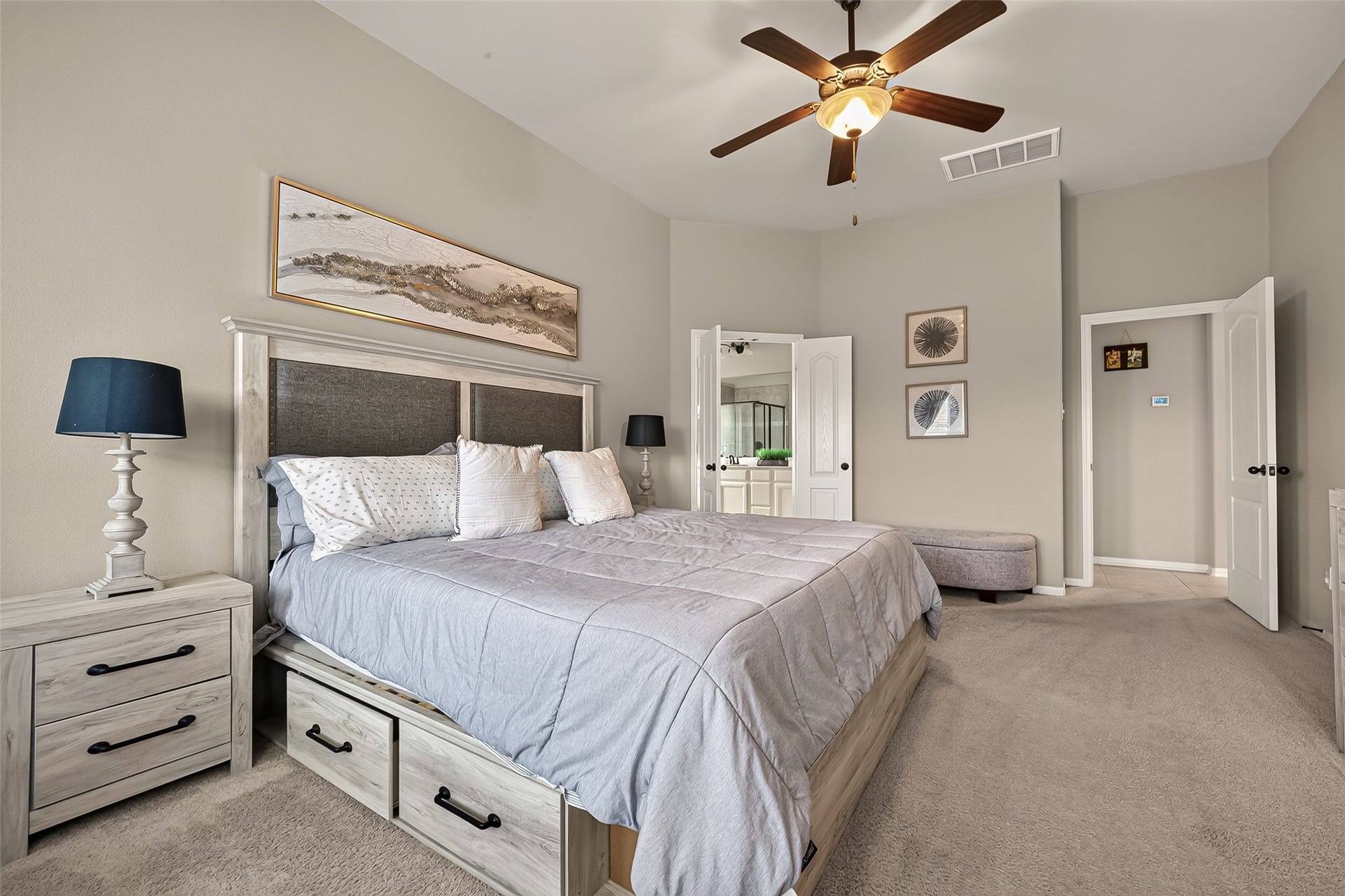 2115 Rolling Hills Drive, Pearland, TX 77581