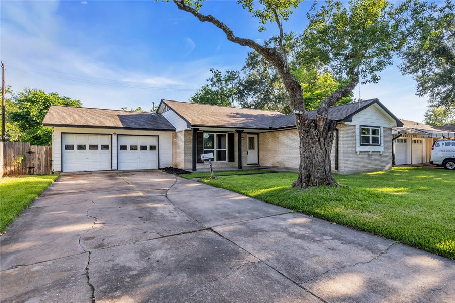 Property photo for 6930 Neff Street, Houston, TX