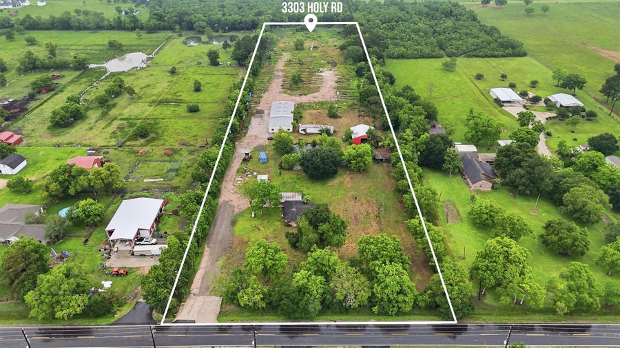 Property photo for 3303 Holy Road, Crosby, TX