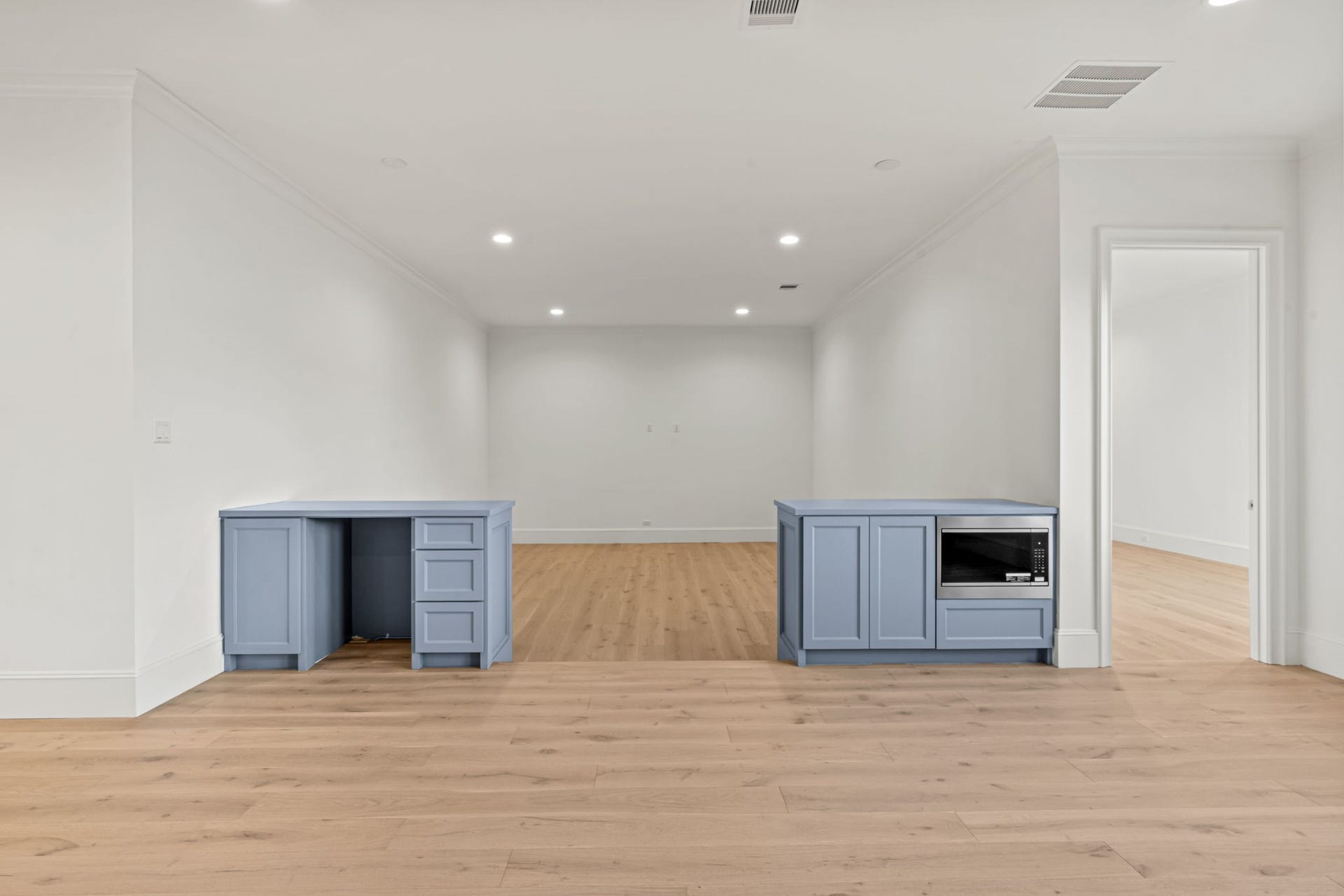 1610 Hillendahl Boulevard, Houston, TX 77055 Example of builders prior work